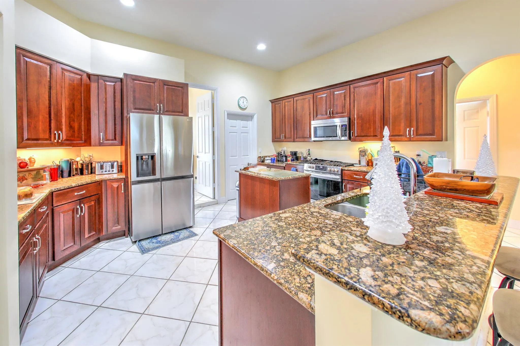 2849 SE Buccaneer Circle