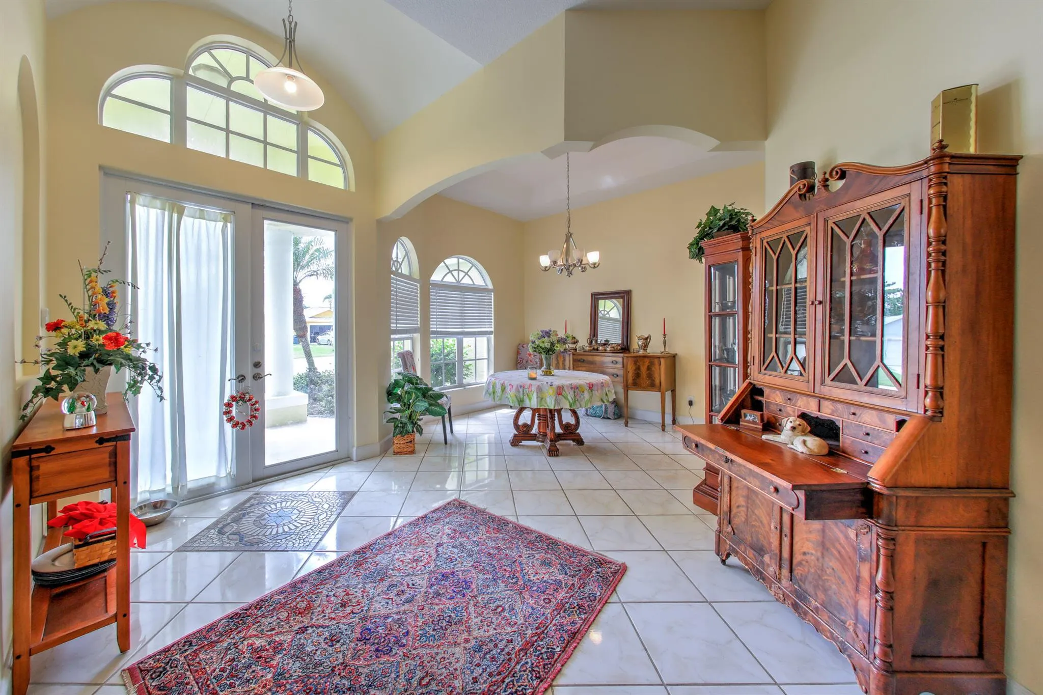2849 SE Buccaneer Circle