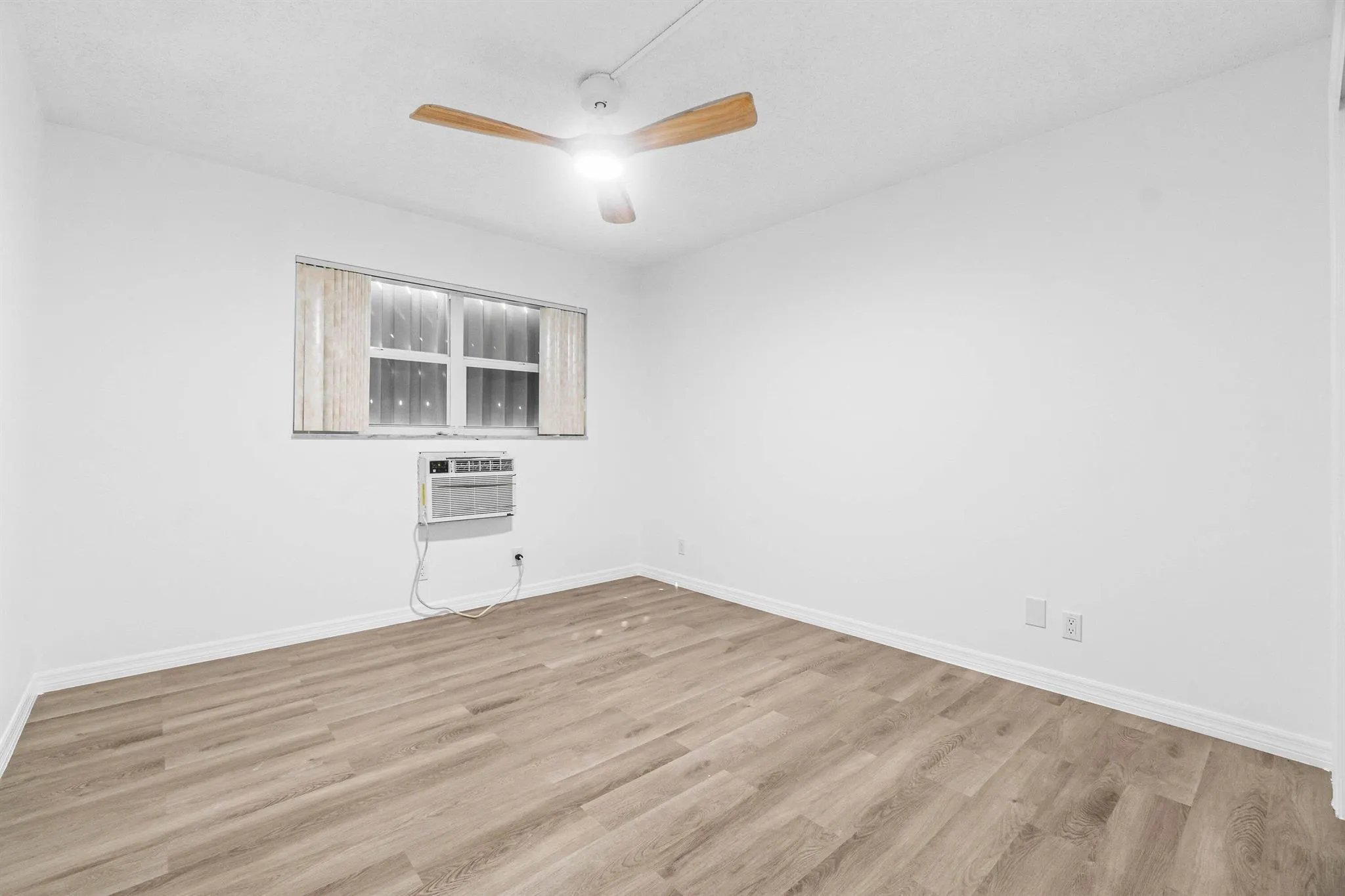 310 N K Street, #3