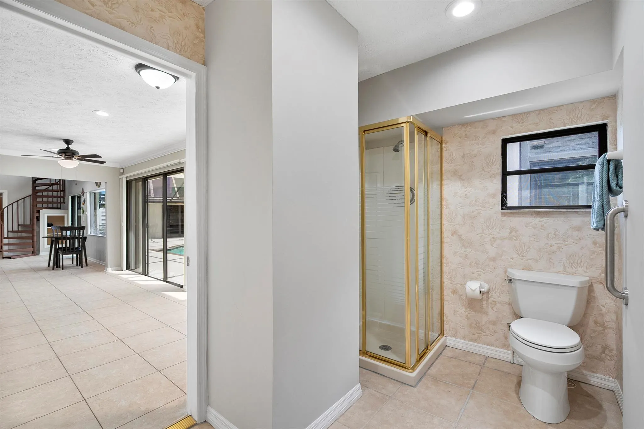 304 NE Elm Terrace