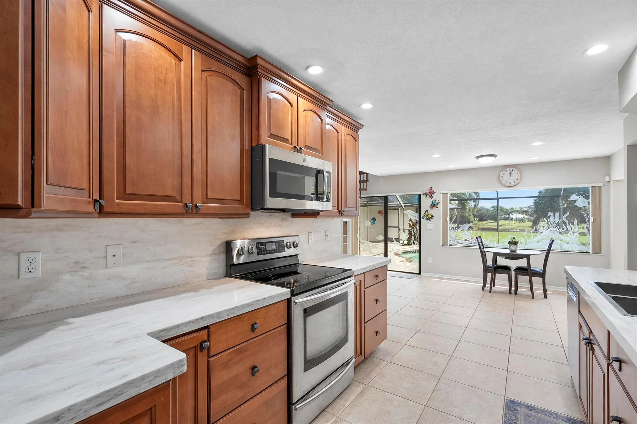 304 NE Elm Terrace