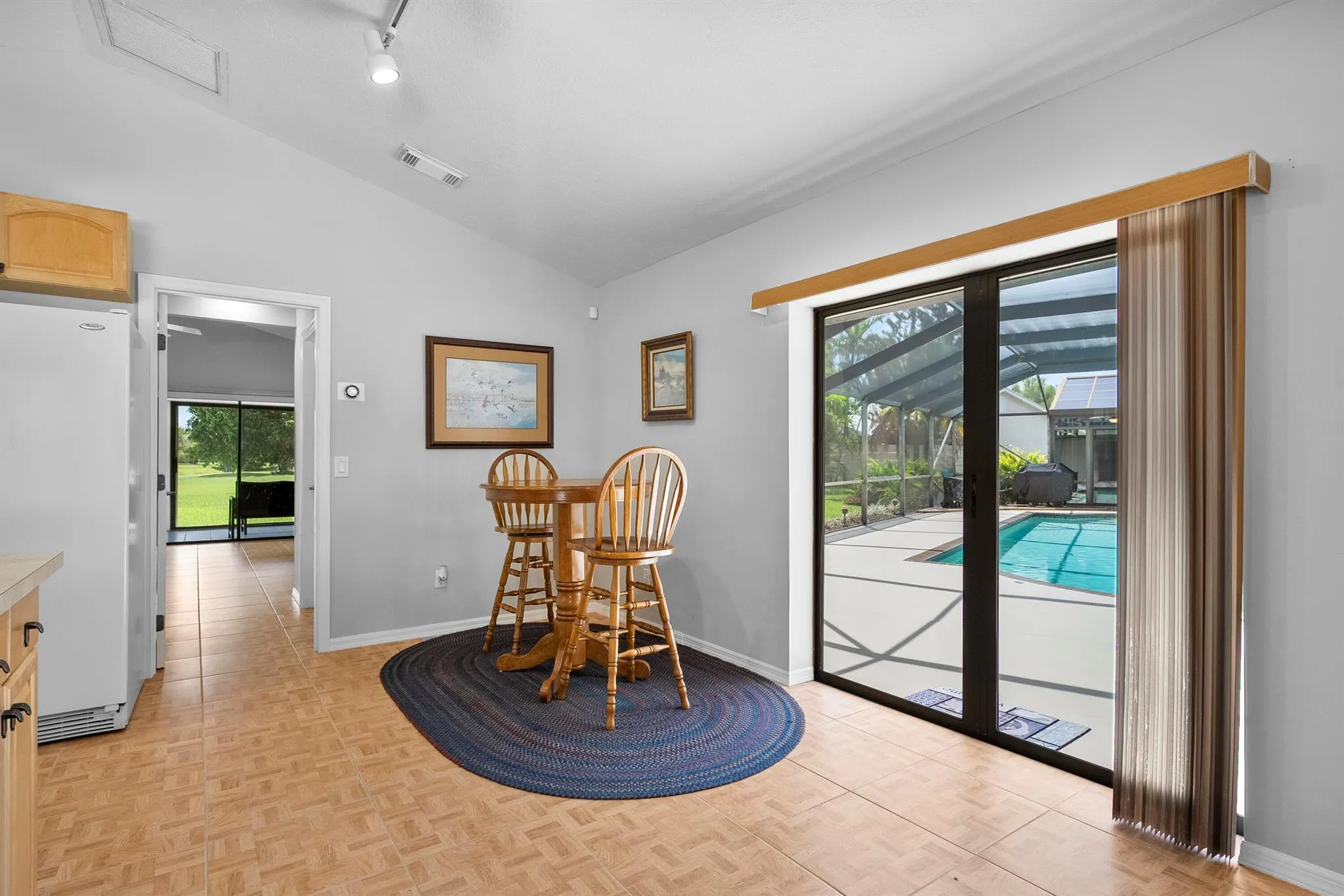 304 NE Elm Terrace