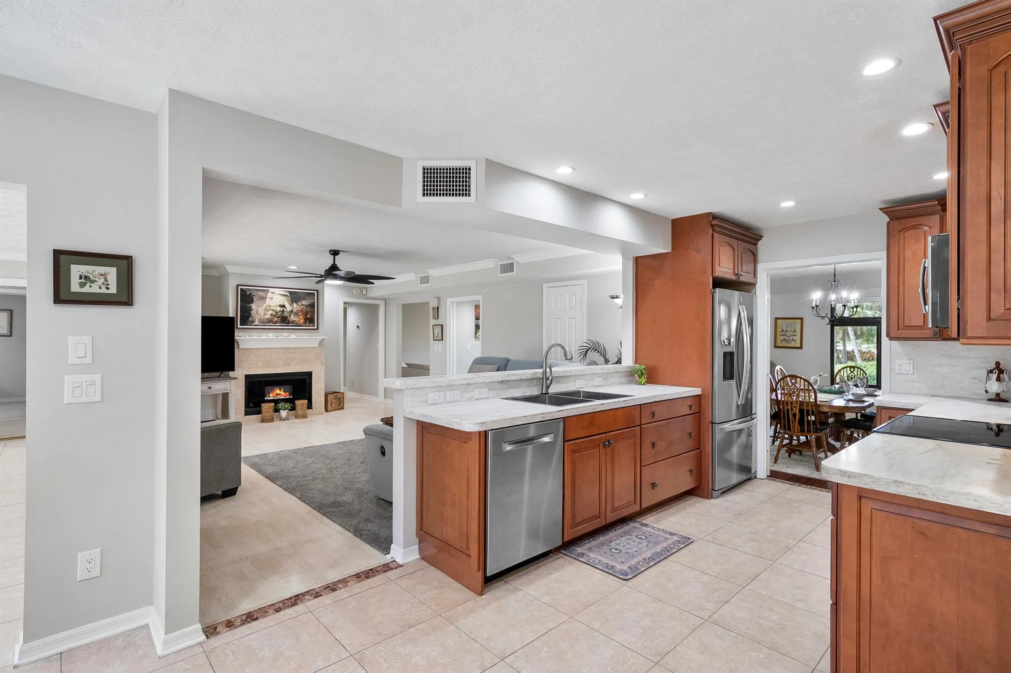 304 NE Elm Terrace