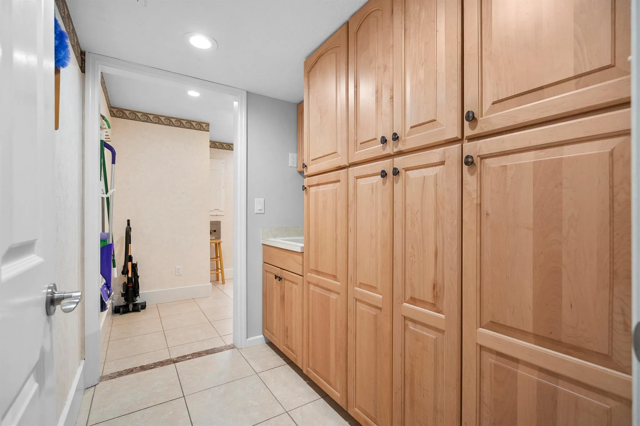 304 NE Elm Terrace