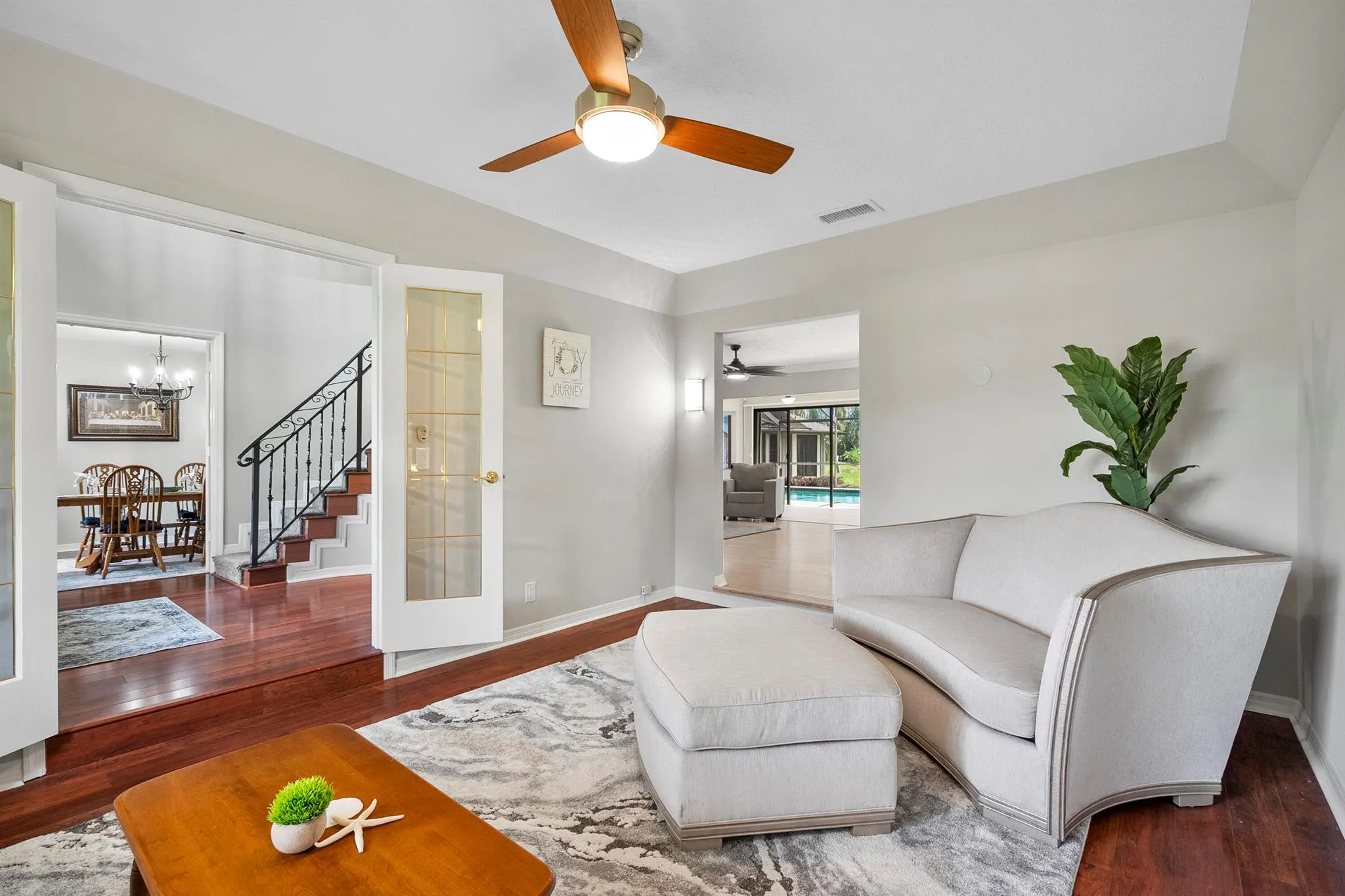 304 NE Elm Terrace