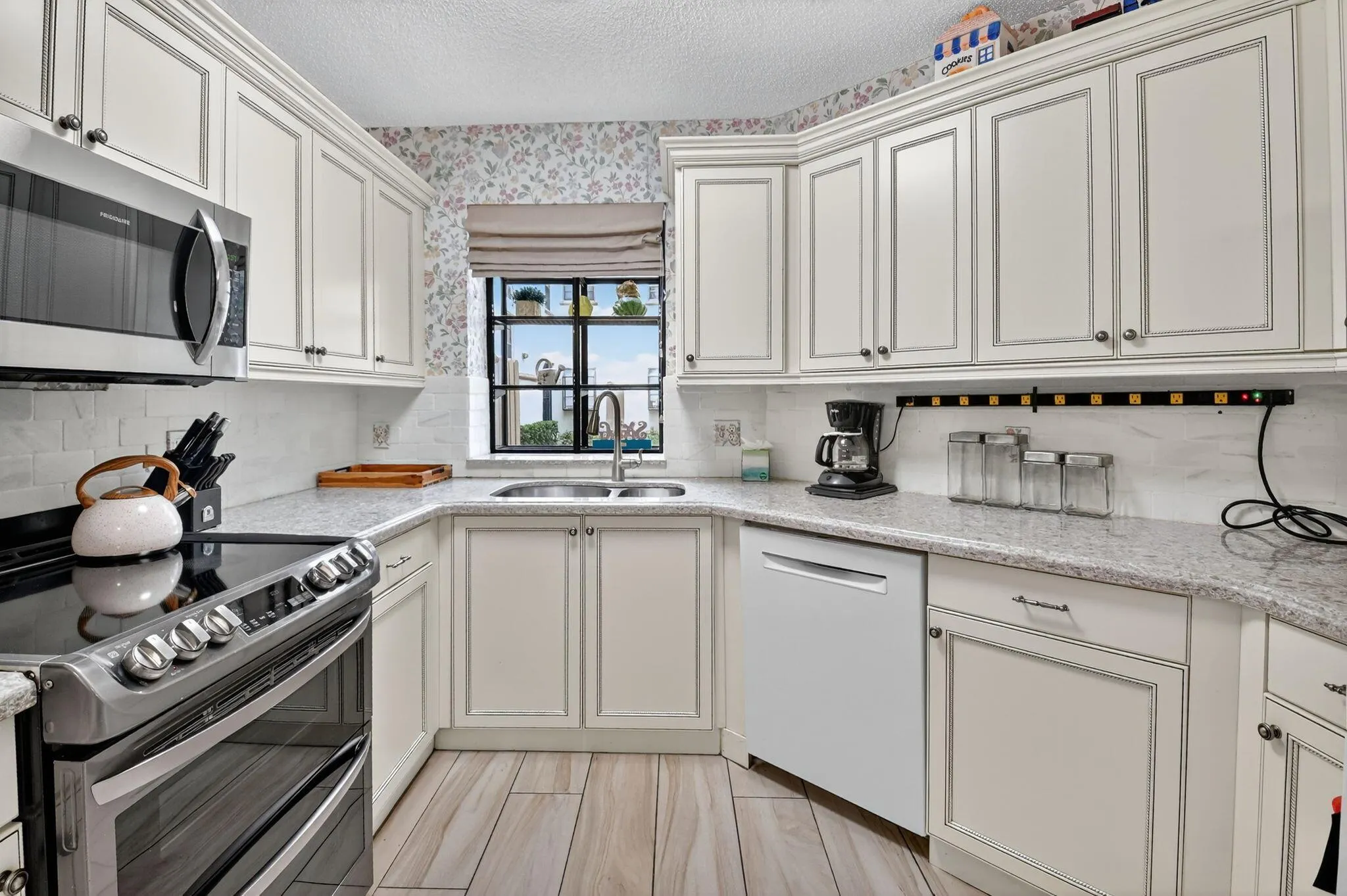 5217 Brisata Circle, #D