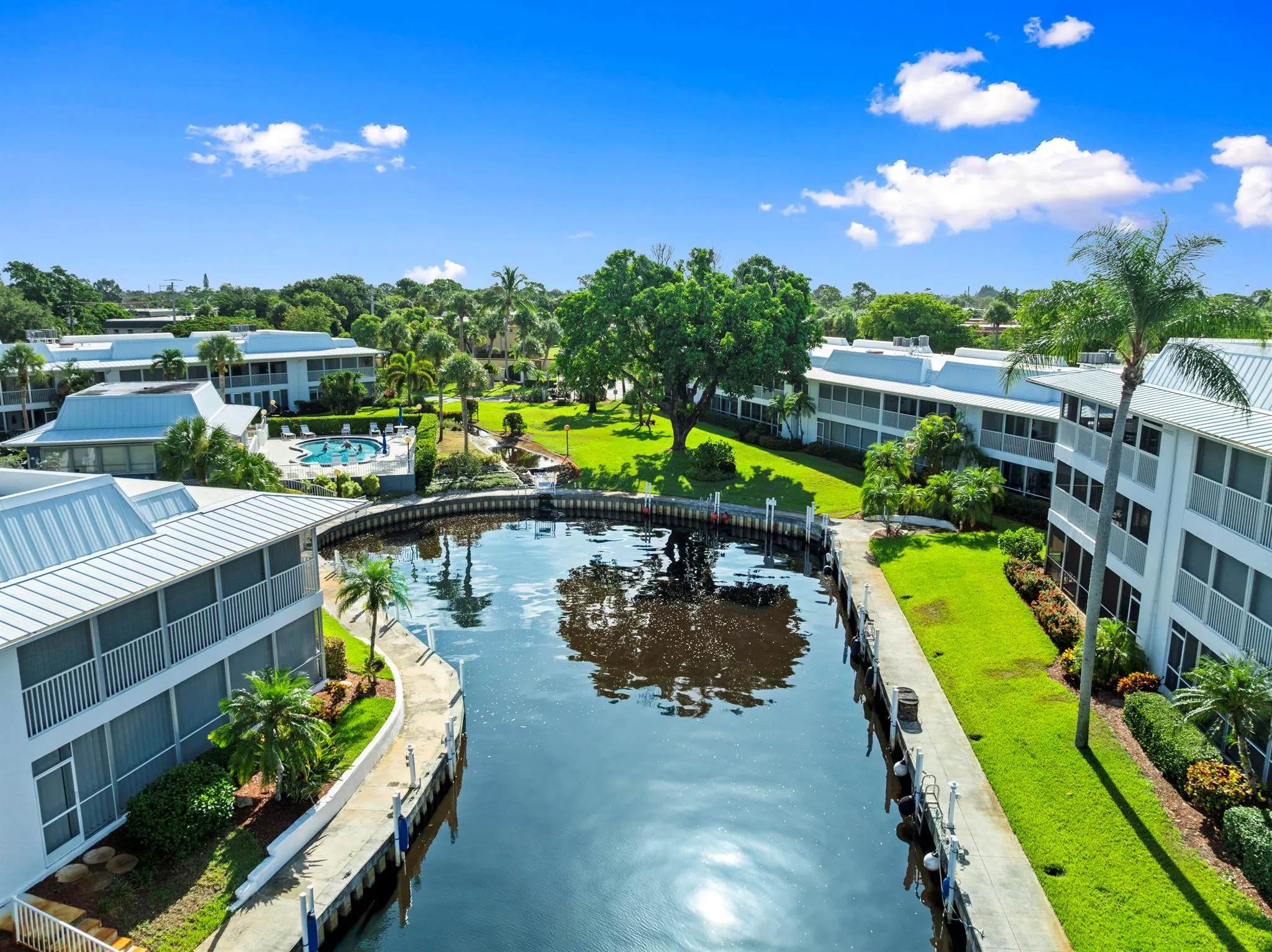 1862 SW Palm City Road, #206