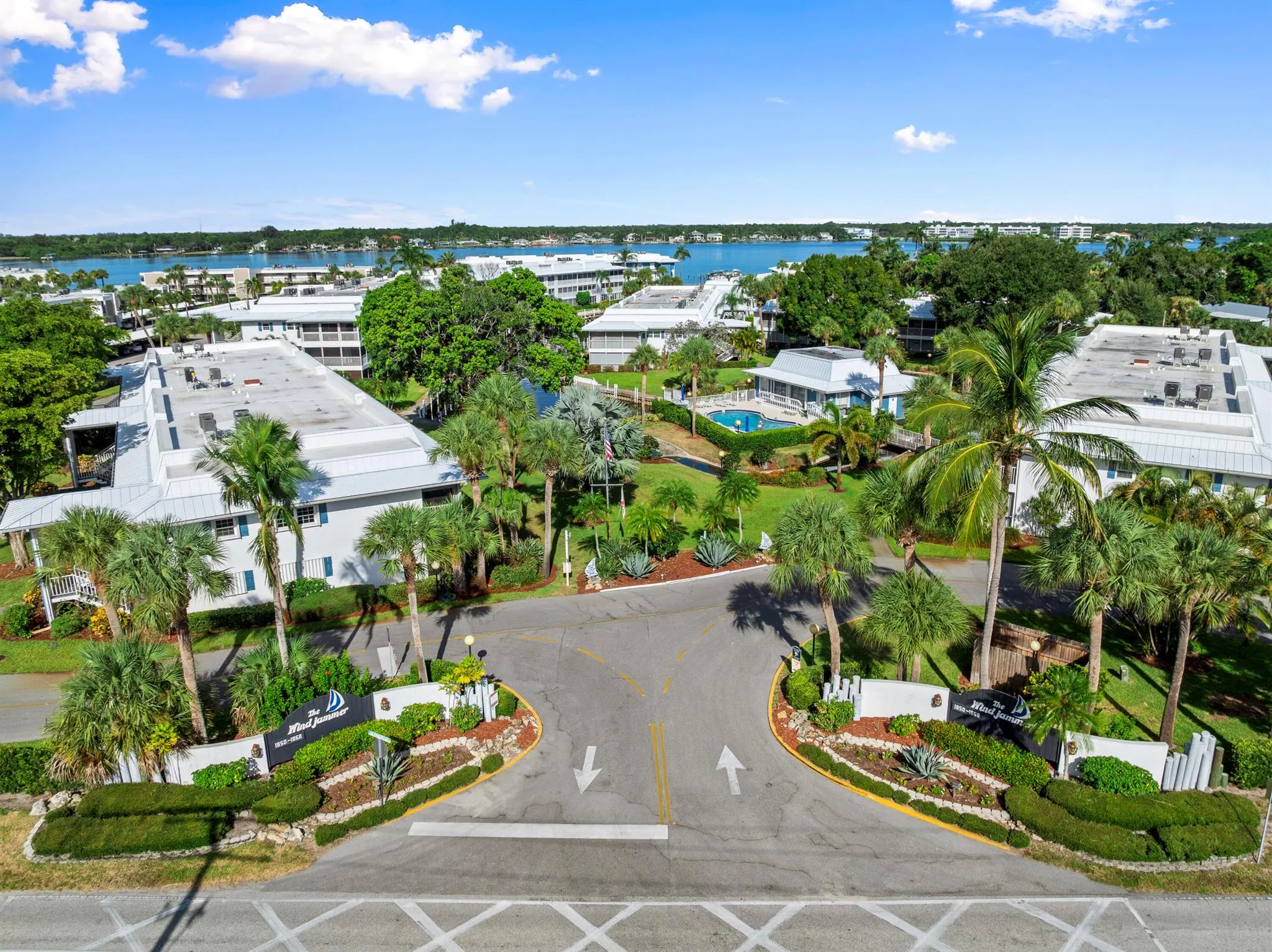 1862 SW Palm City Road, #206