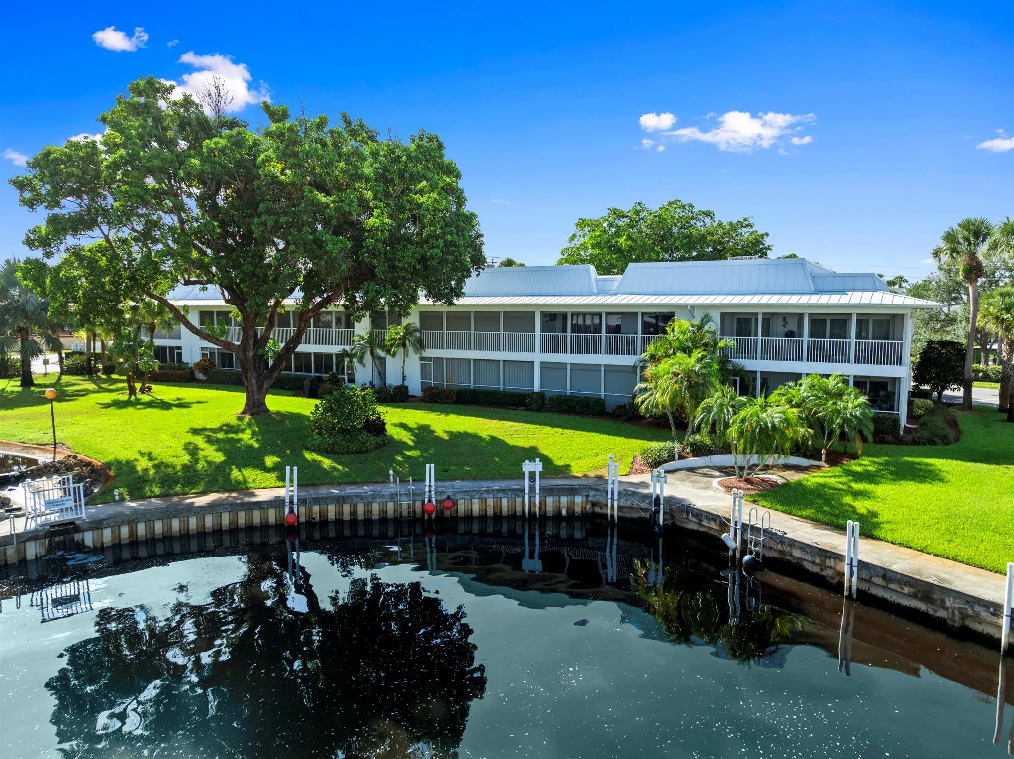 1862 SW Palm City Road, #206