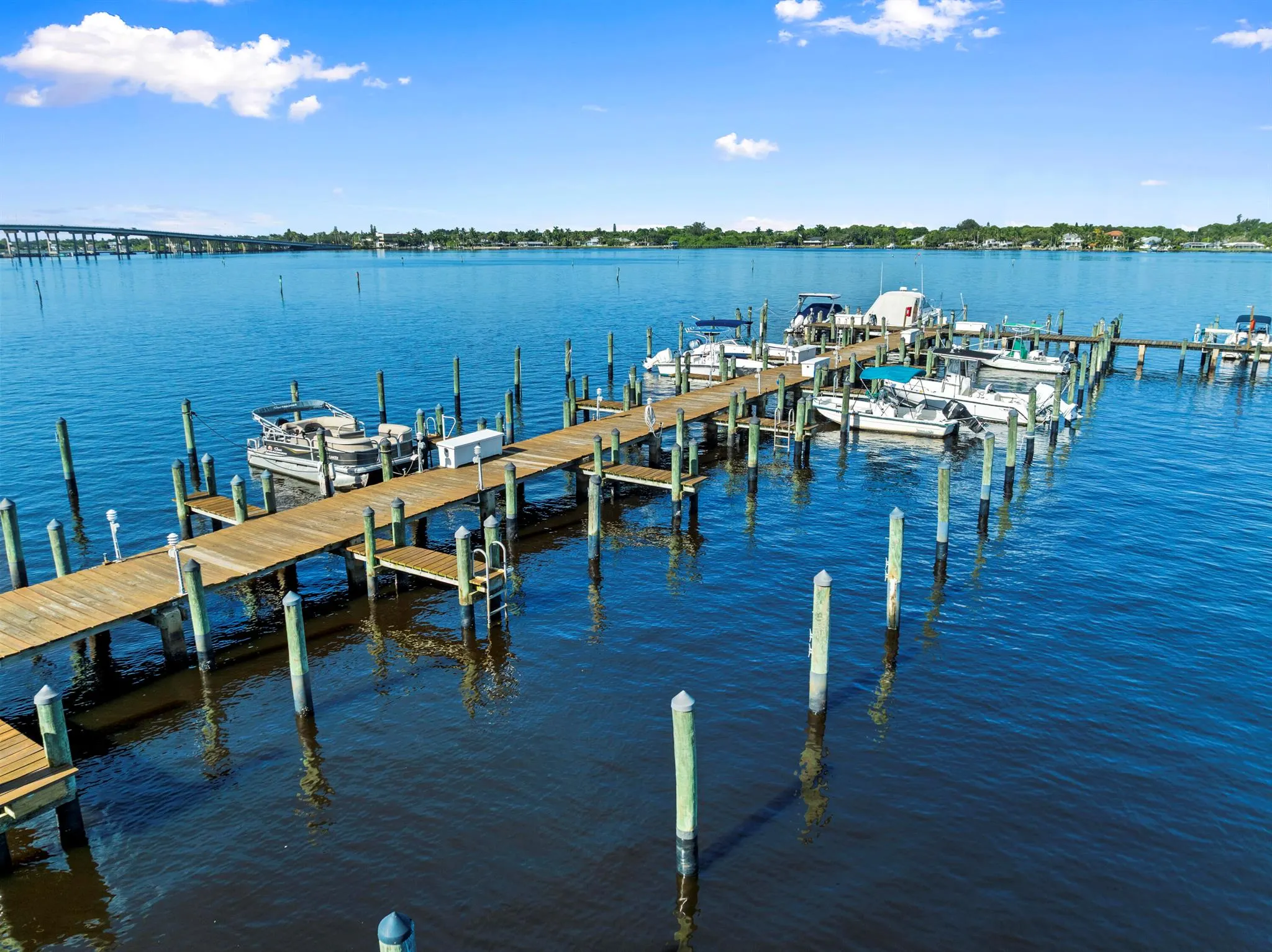 1862 SW Palm City Road, #206