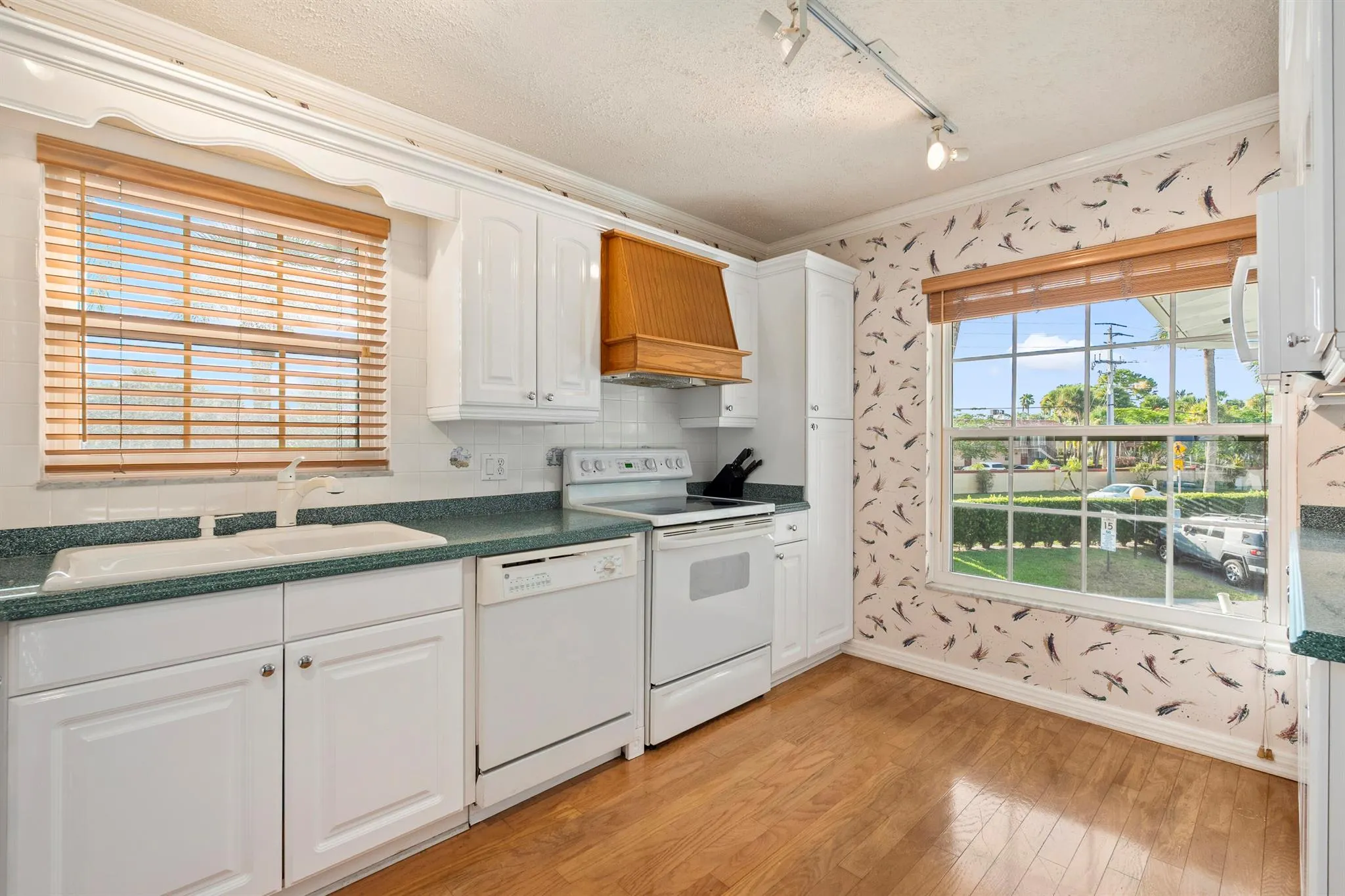 1862 SW Palm City Road, #206