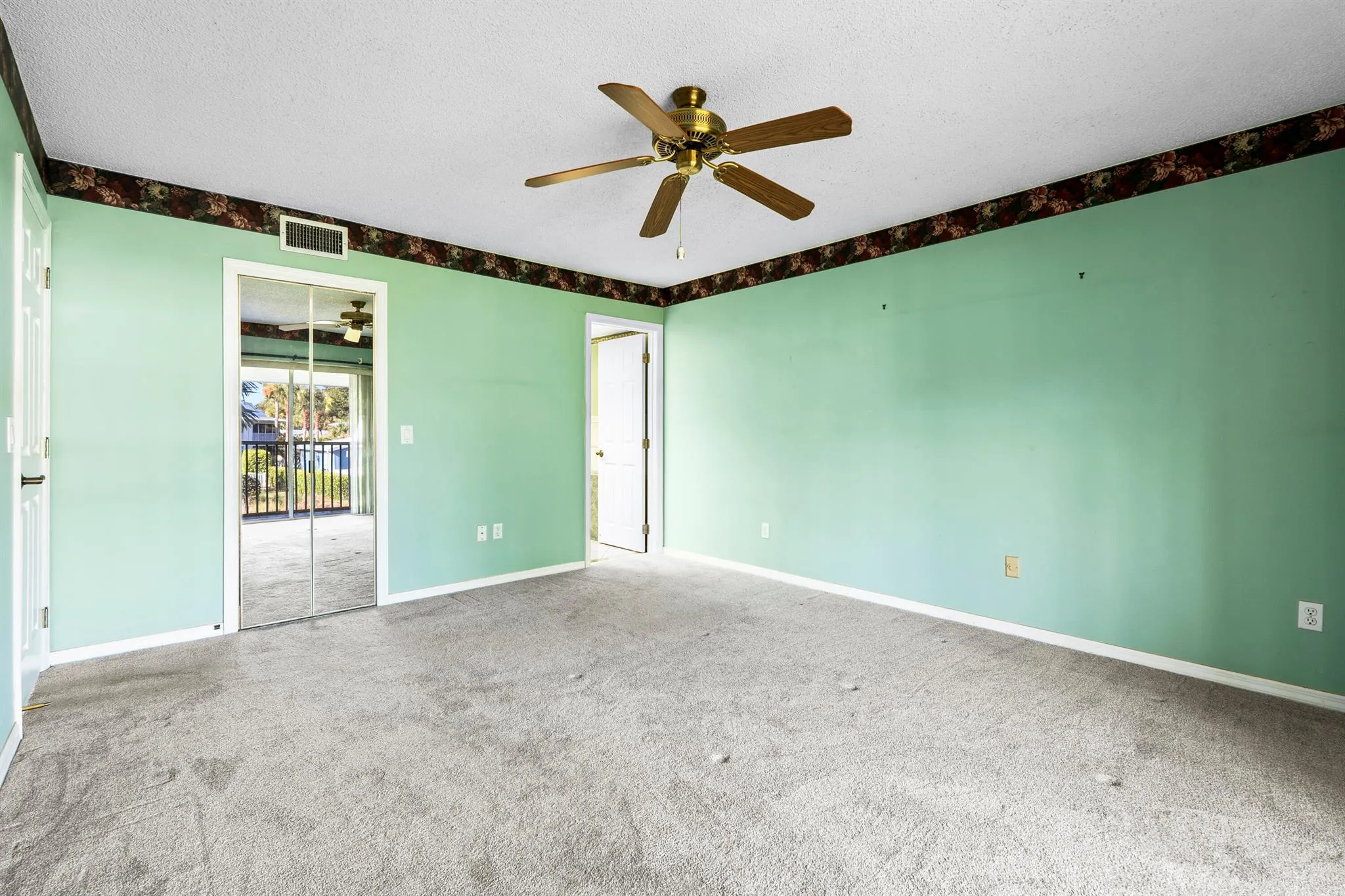 1862 SW Palm City Road, #206