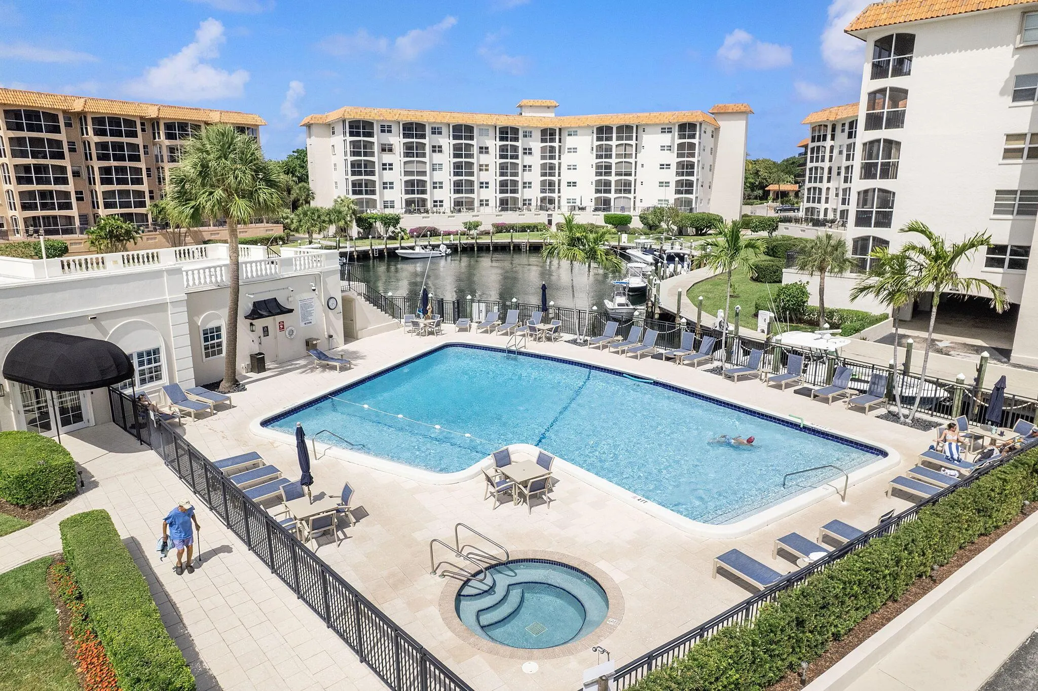 2871 N Ocean Boulevard, #F339