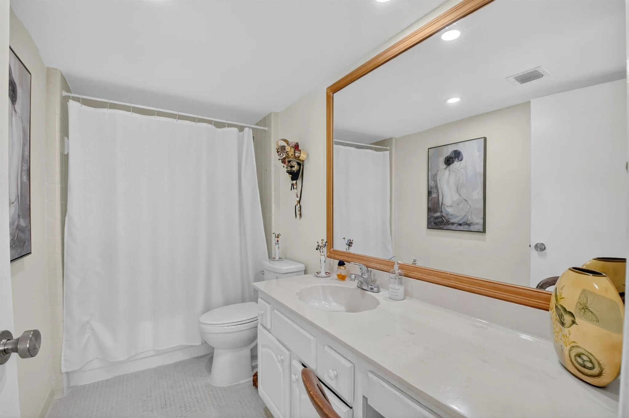 7847 Lakeside Boulevard, #1042