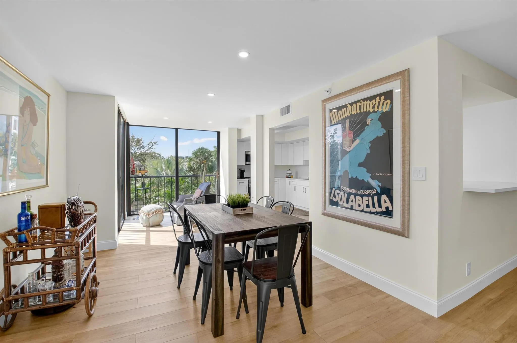 7847 Lakeside Boulevard, #1042
