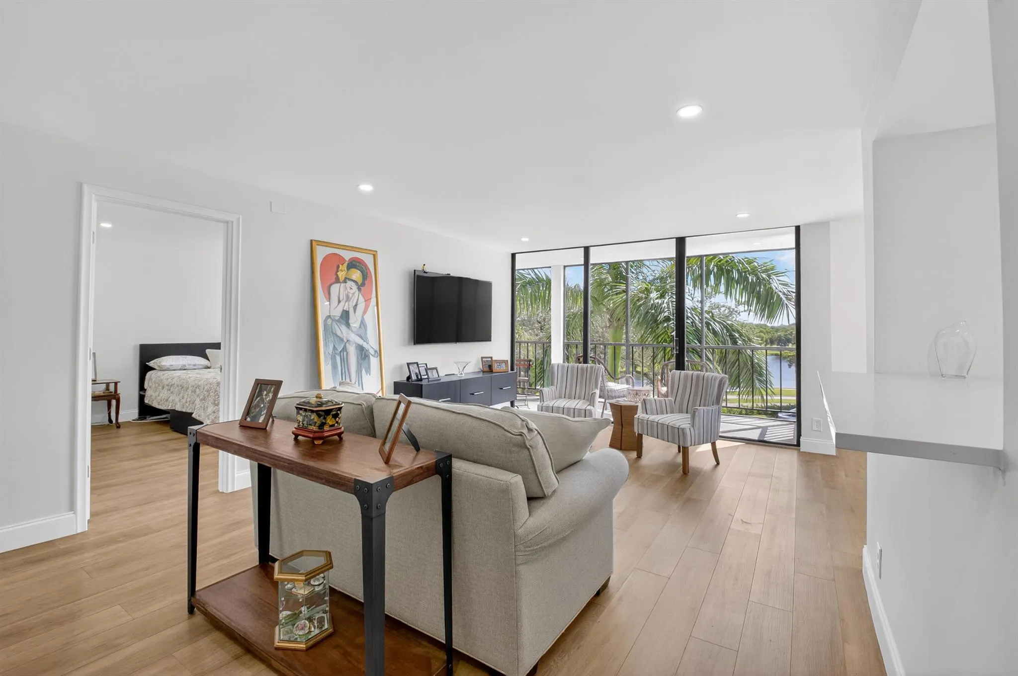 7847 Lakeside Boulevard, #1042