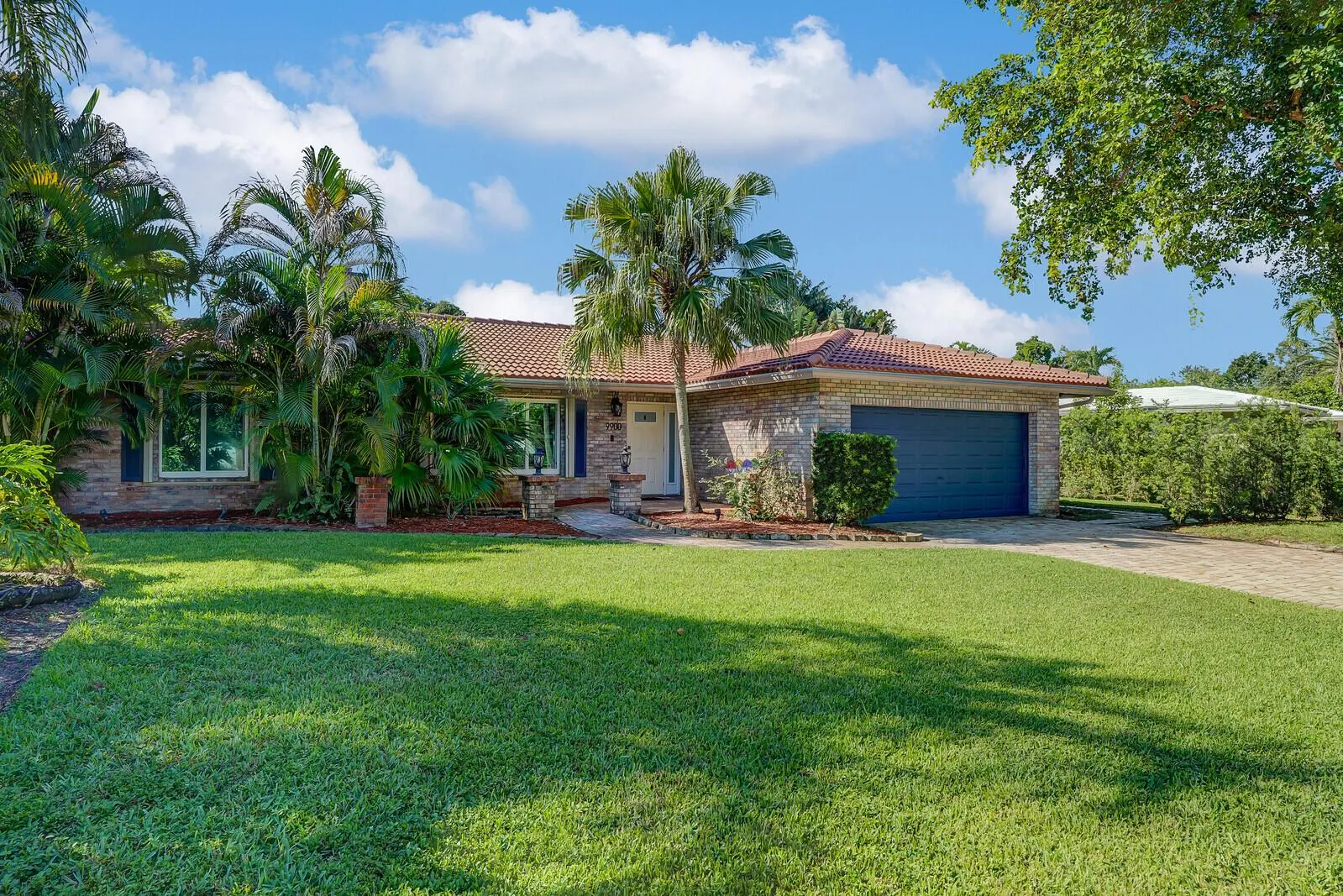 9900 NW 19th Street