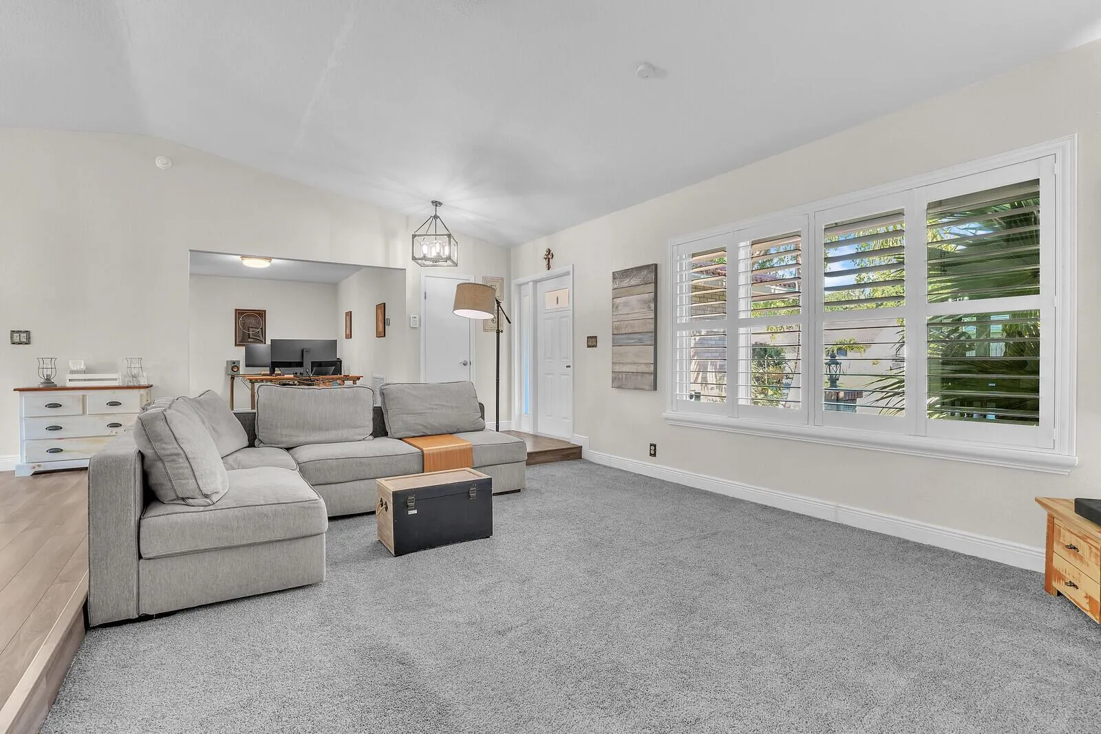 9900 NW 19th Street