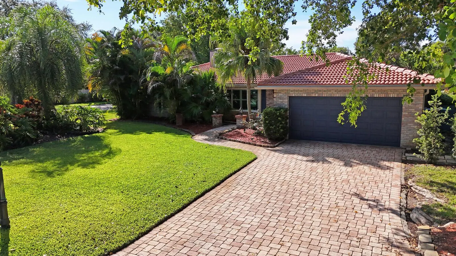 9900 NW 19th Street