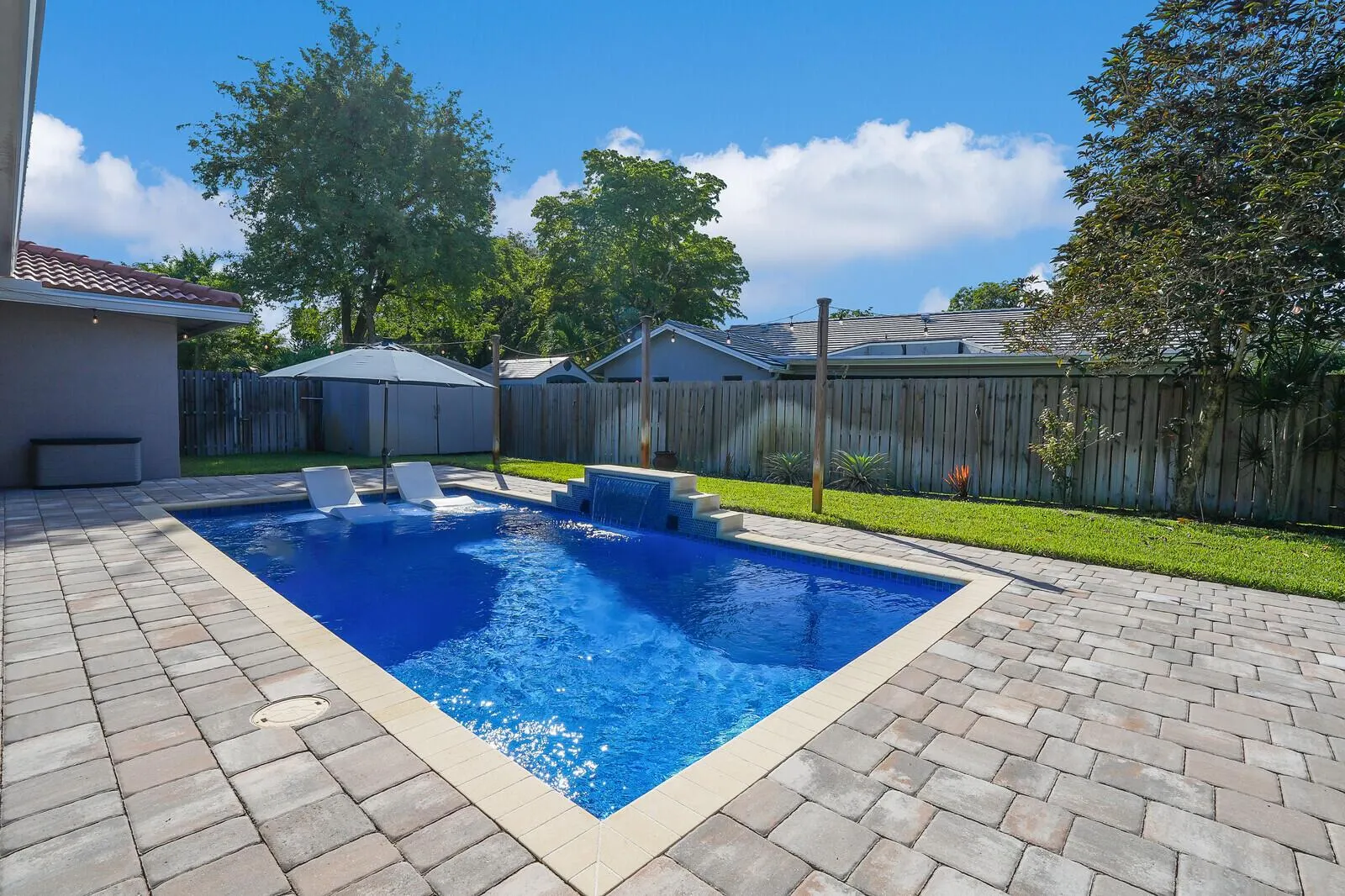 9900 NW 19th Street