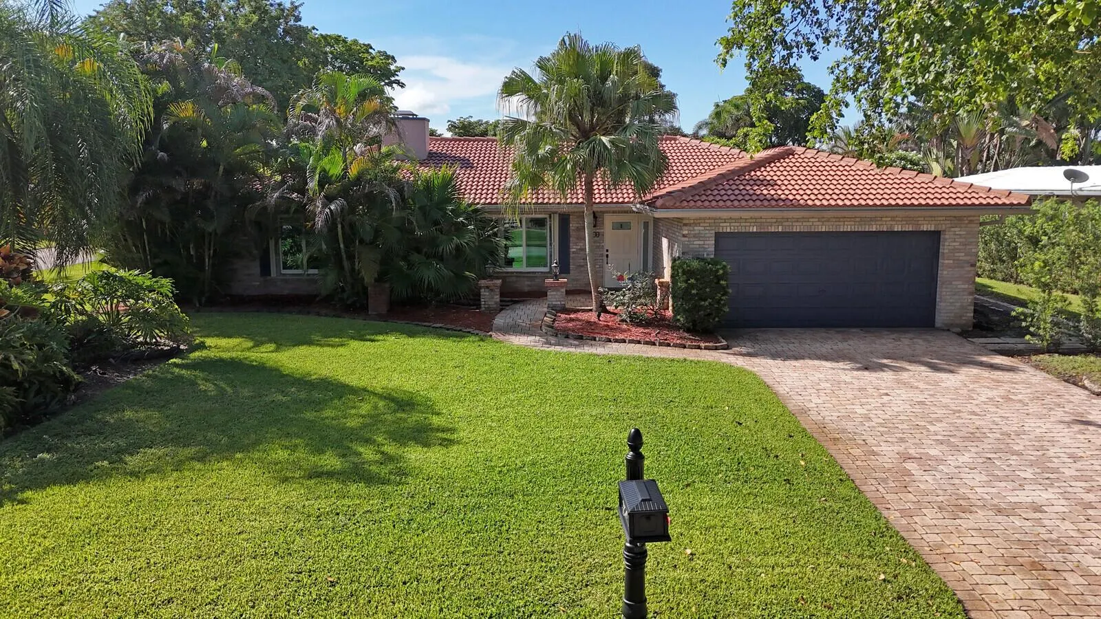 9900 NW 19th Street