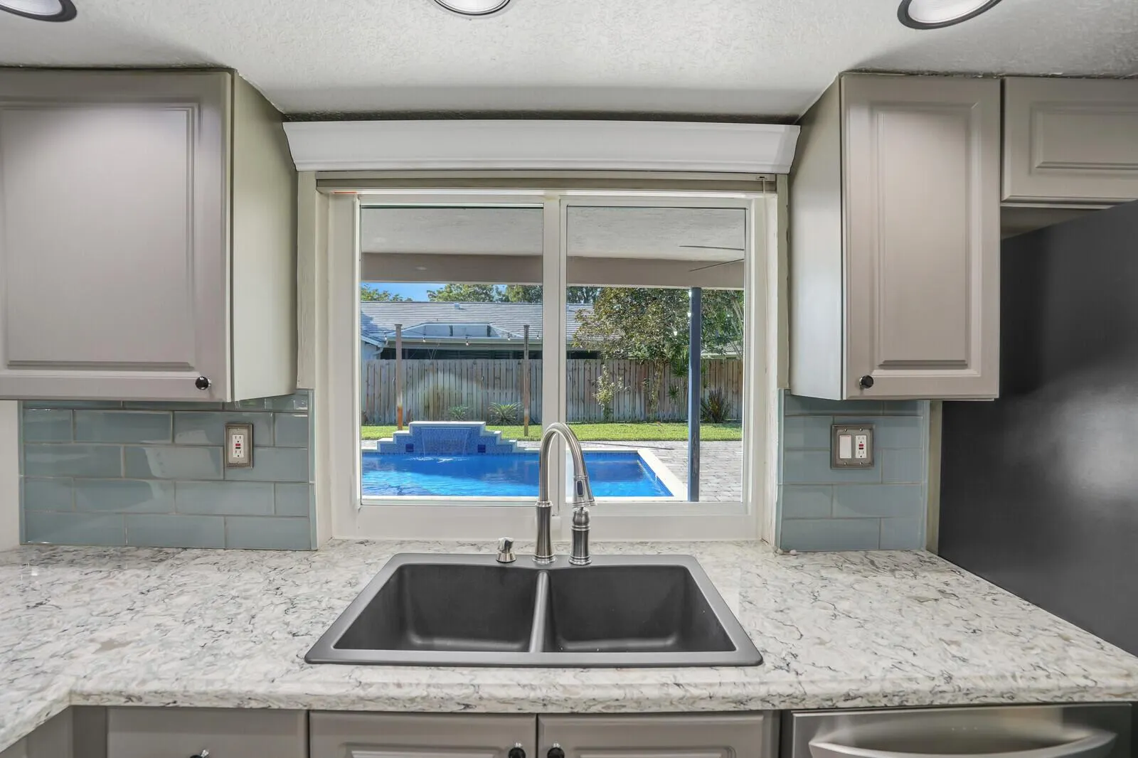 9900 NW 19th Street