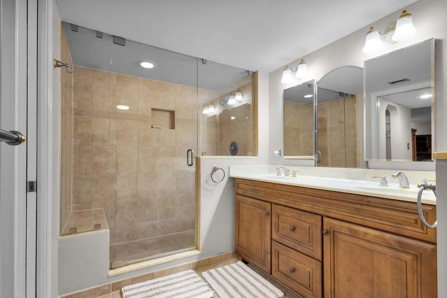 5380 N Ocean Drive, #5 B