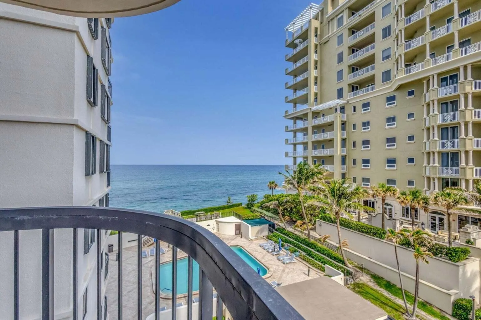 5380 N Ocean Drive, #5 B