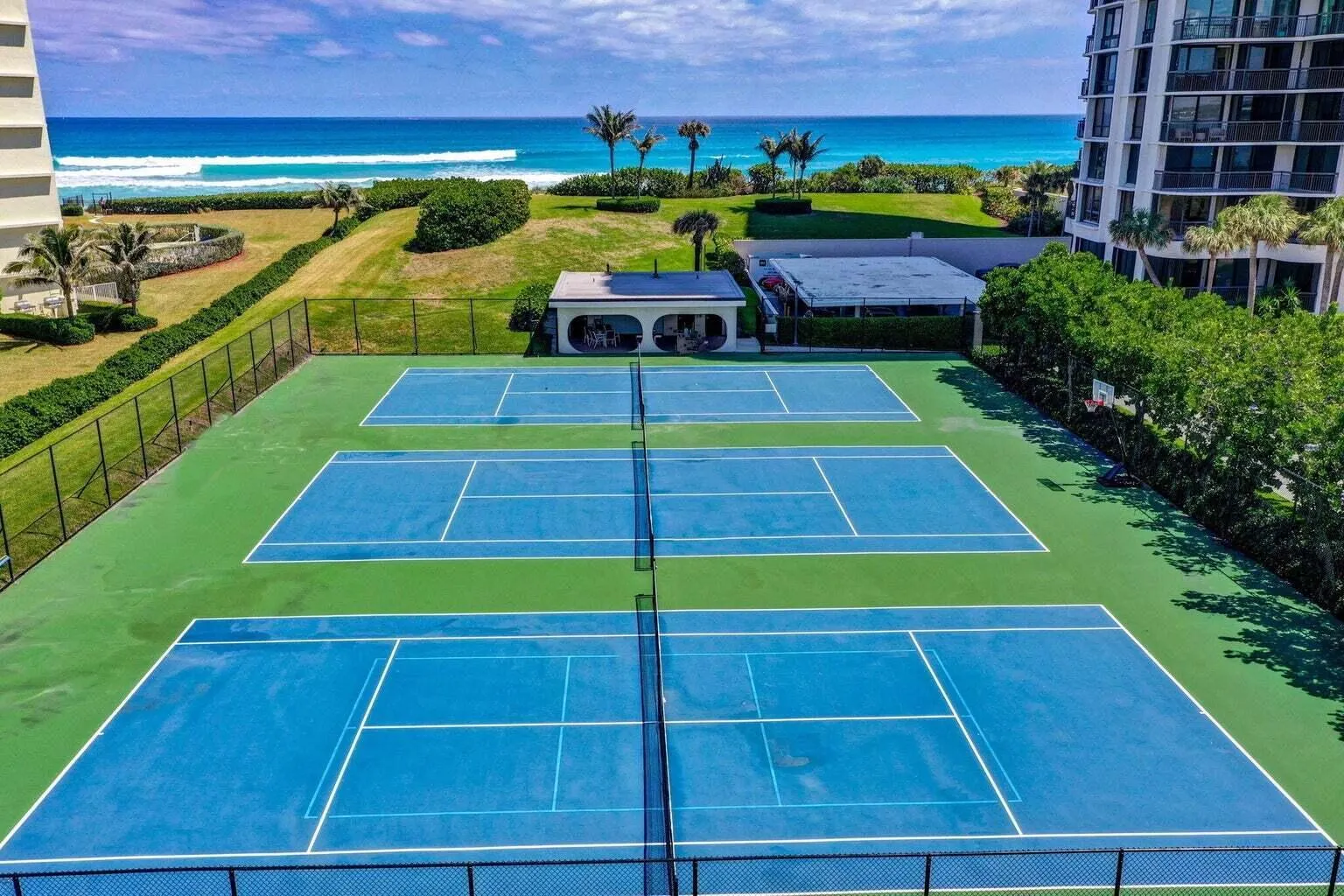 5380 N Ocean Drive, #5 B