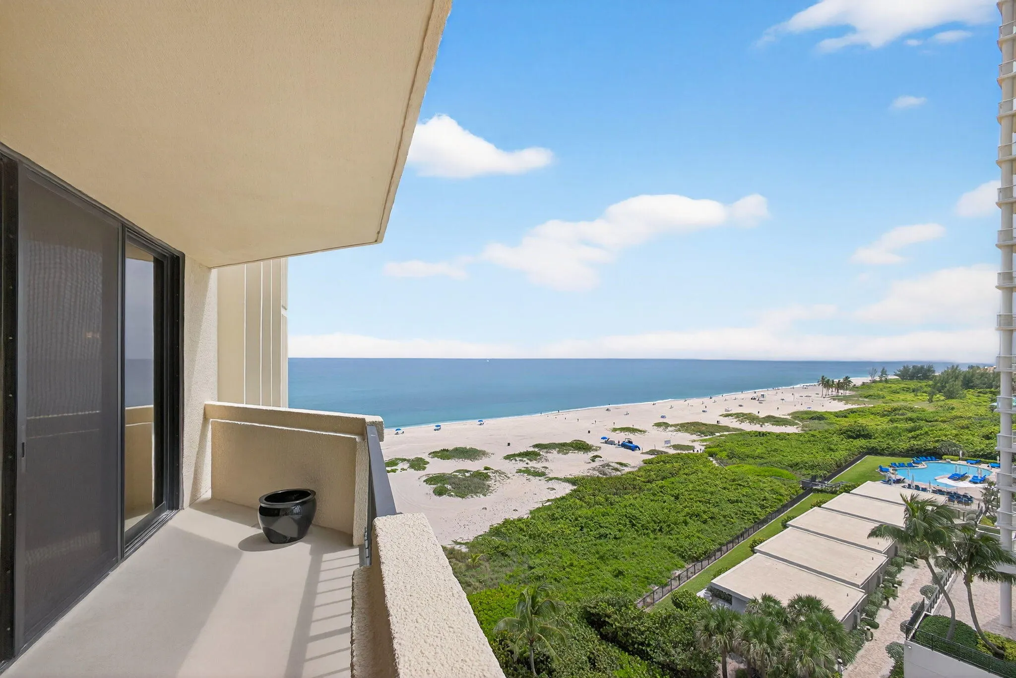 2800 N Ocean Drive, #A 10 A