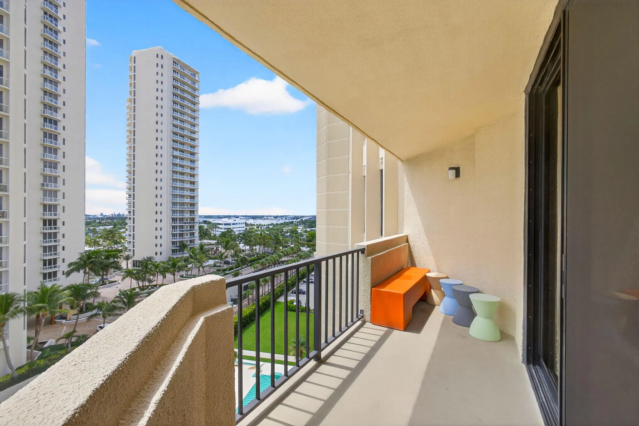 2800 N Ocean Drive, #A 10 A