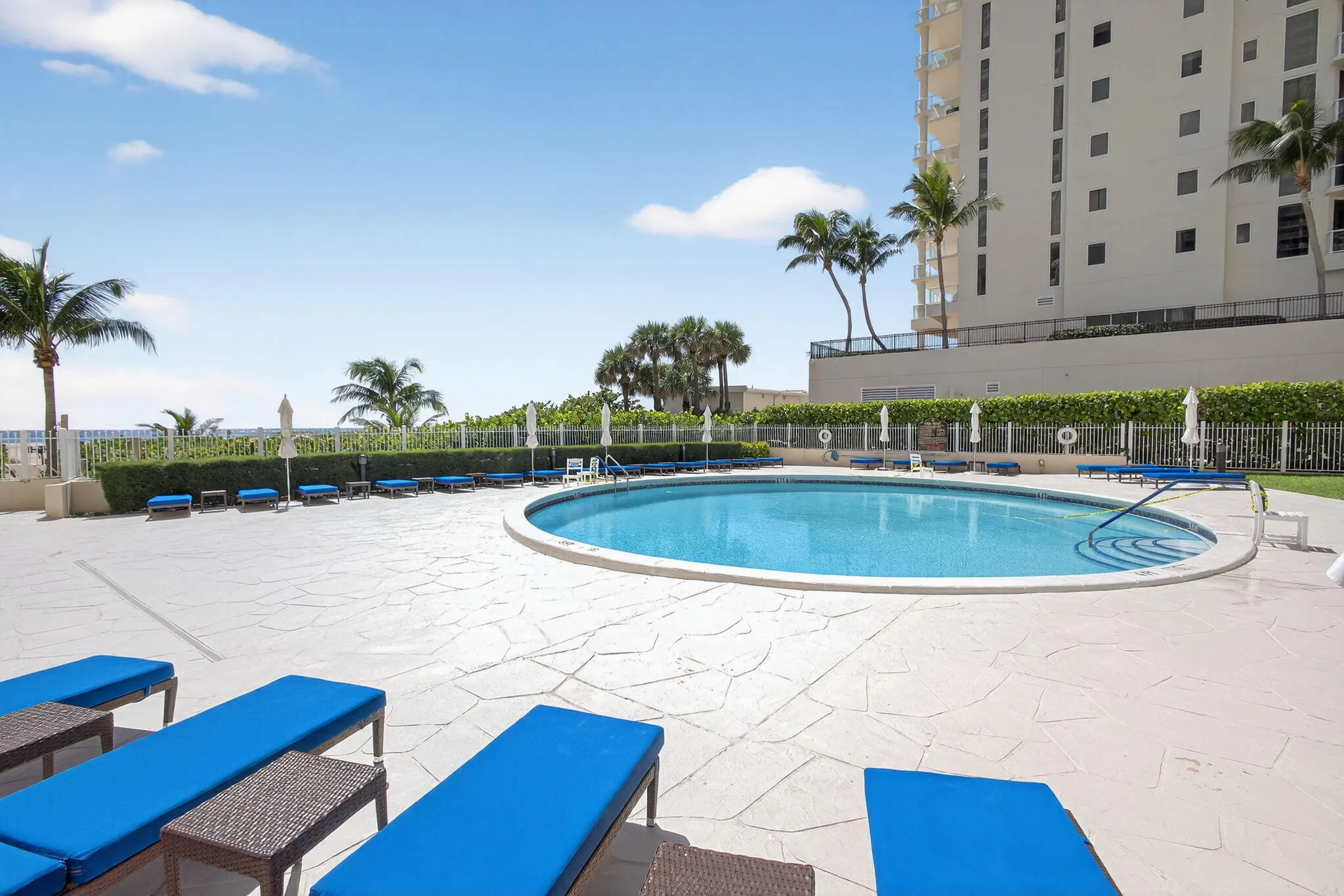 2800 N Ocean Drive, #A 10 A
