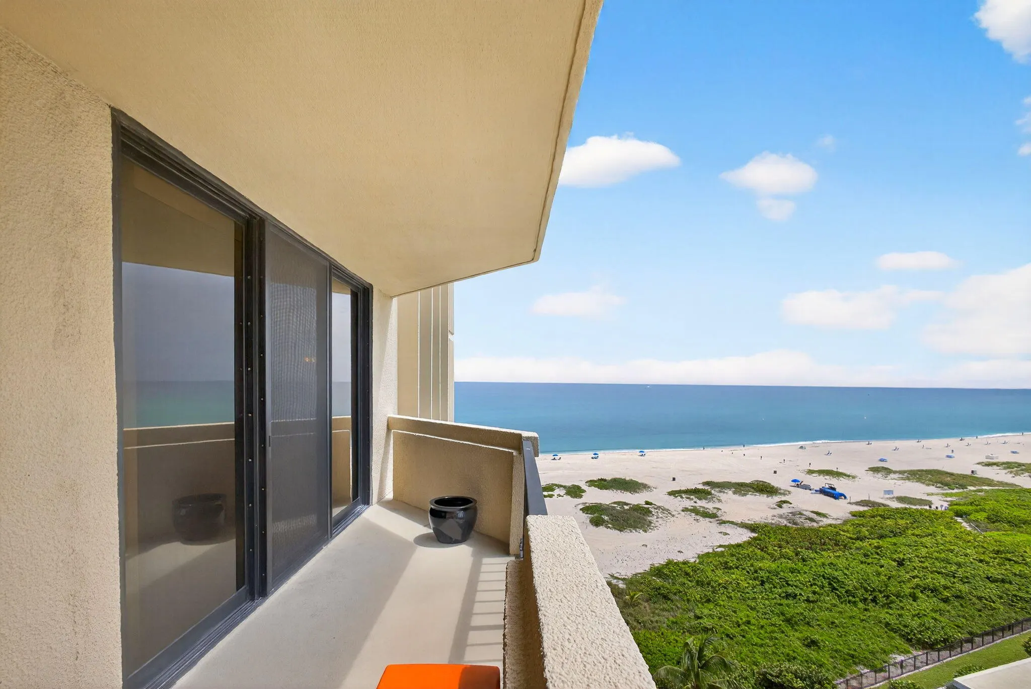 2800 N Ocean Drive, #A 10 A