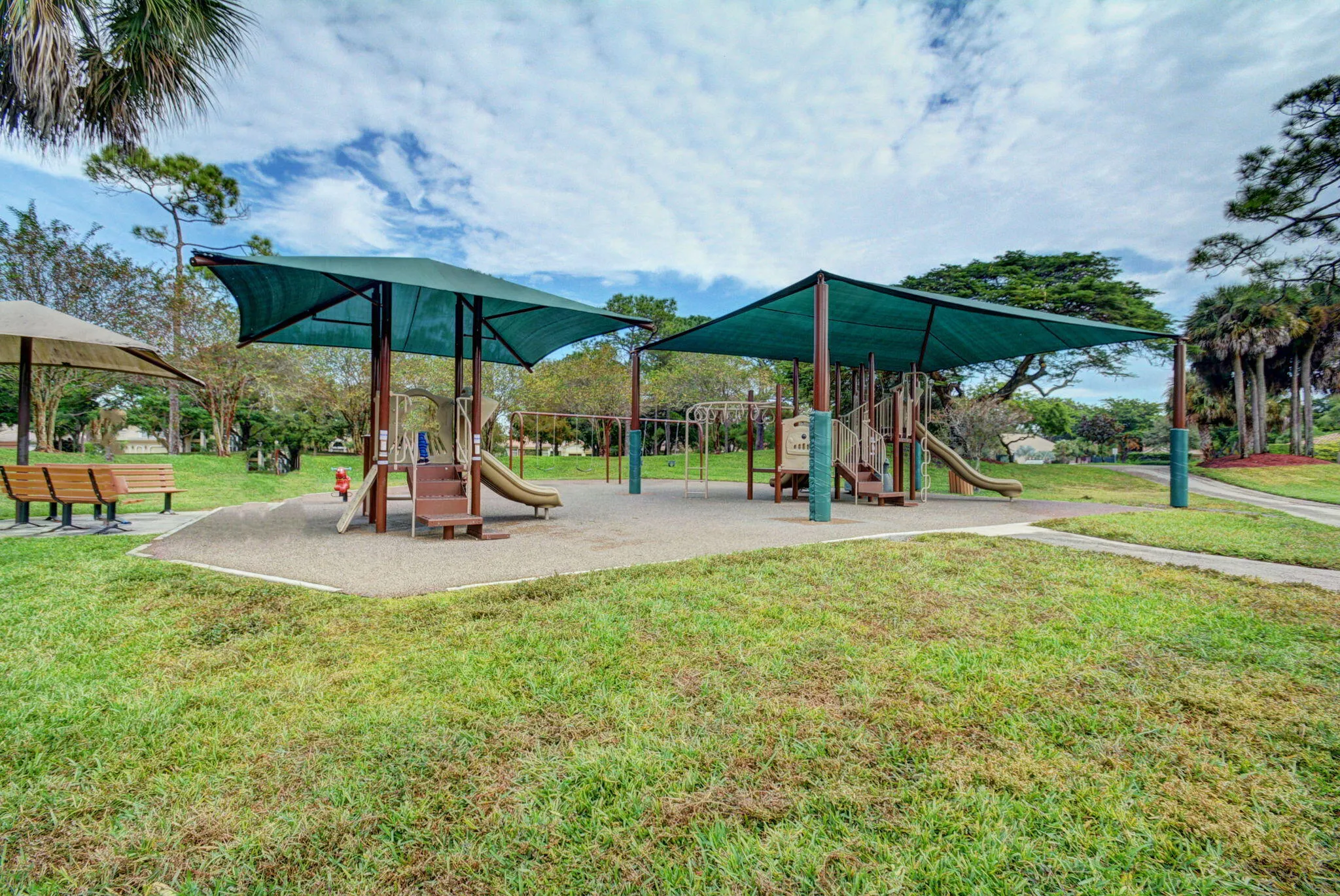 4720 NW 28th Avenue