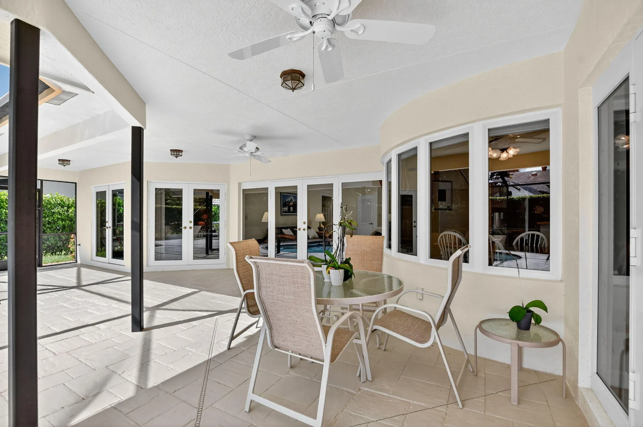 4720 NW 28th Avenue