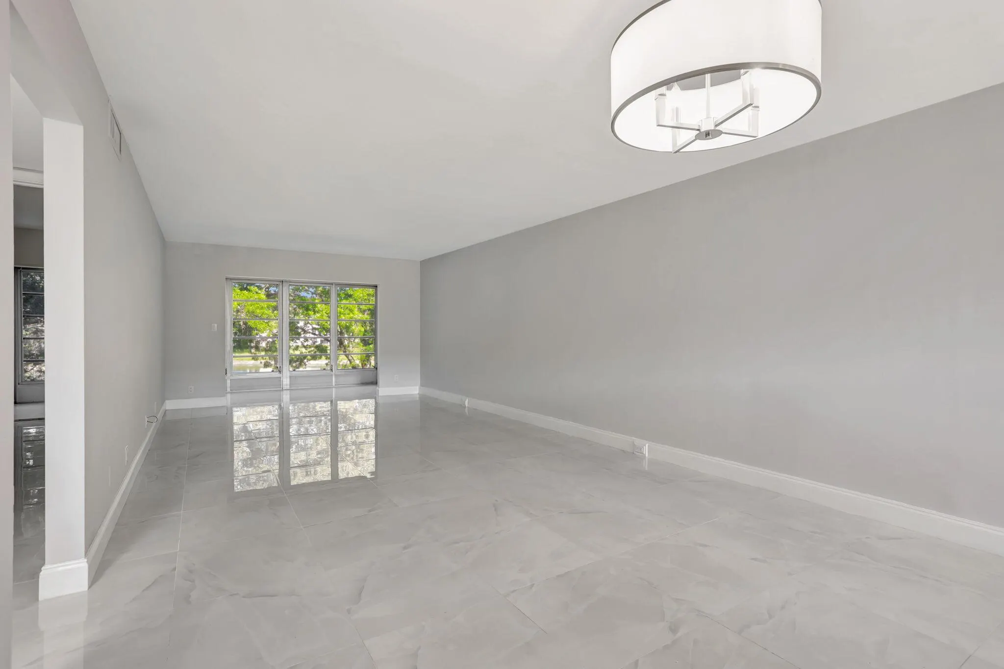 2202 Lucaya Bend, #G2