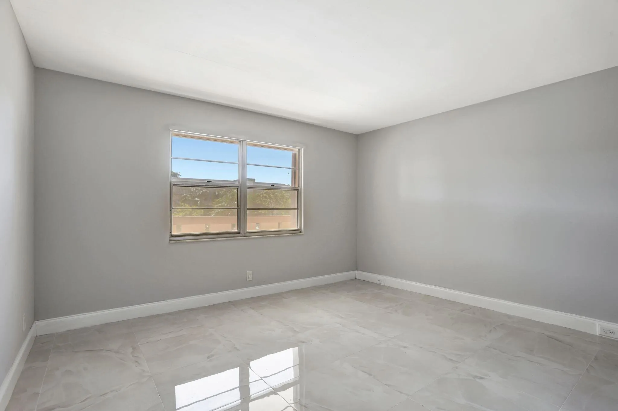 2202 Lucaya Bend, #G2