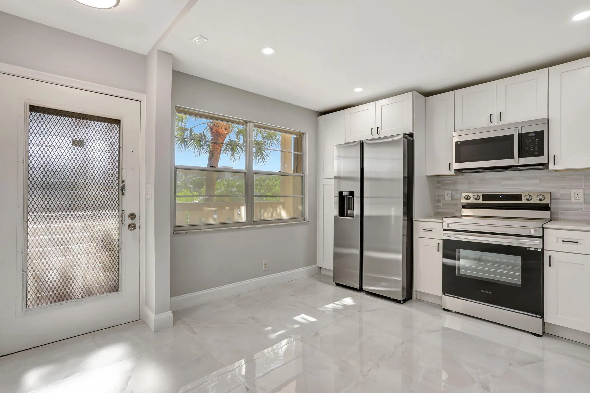 2202 Lucaya Bend, #G2