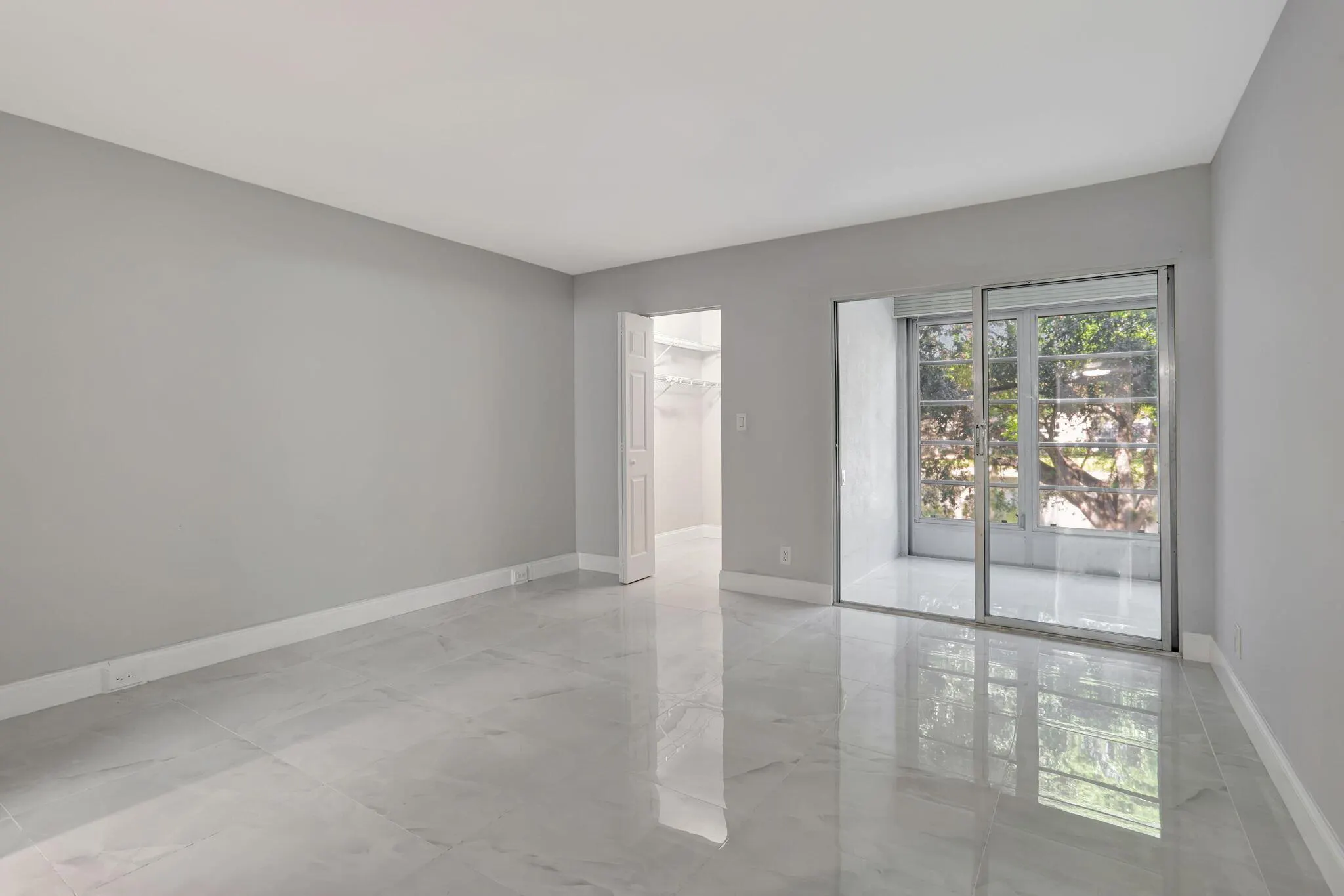 2202 Lucaya Bend, #G2