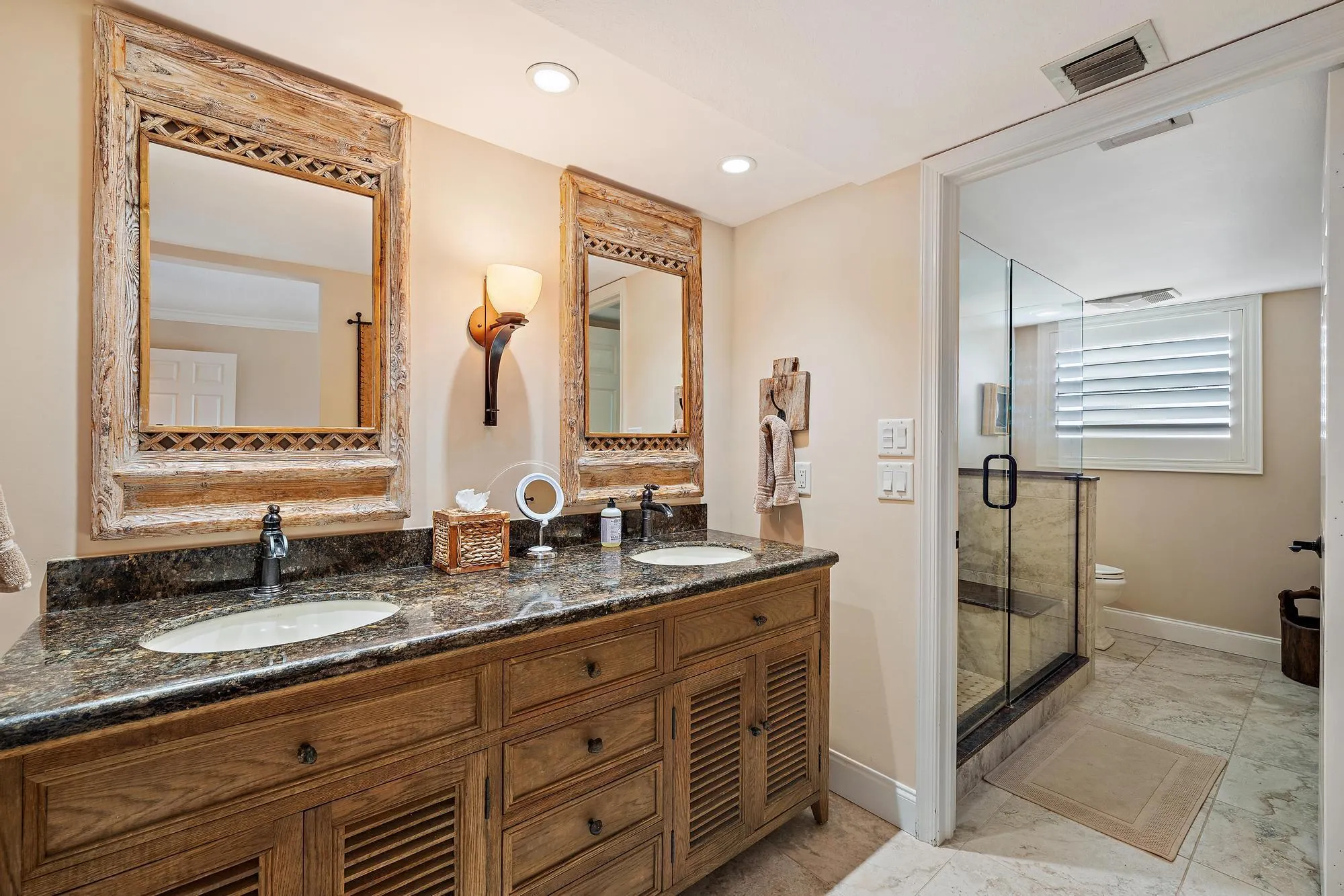3881 Back Bay Drive, #220