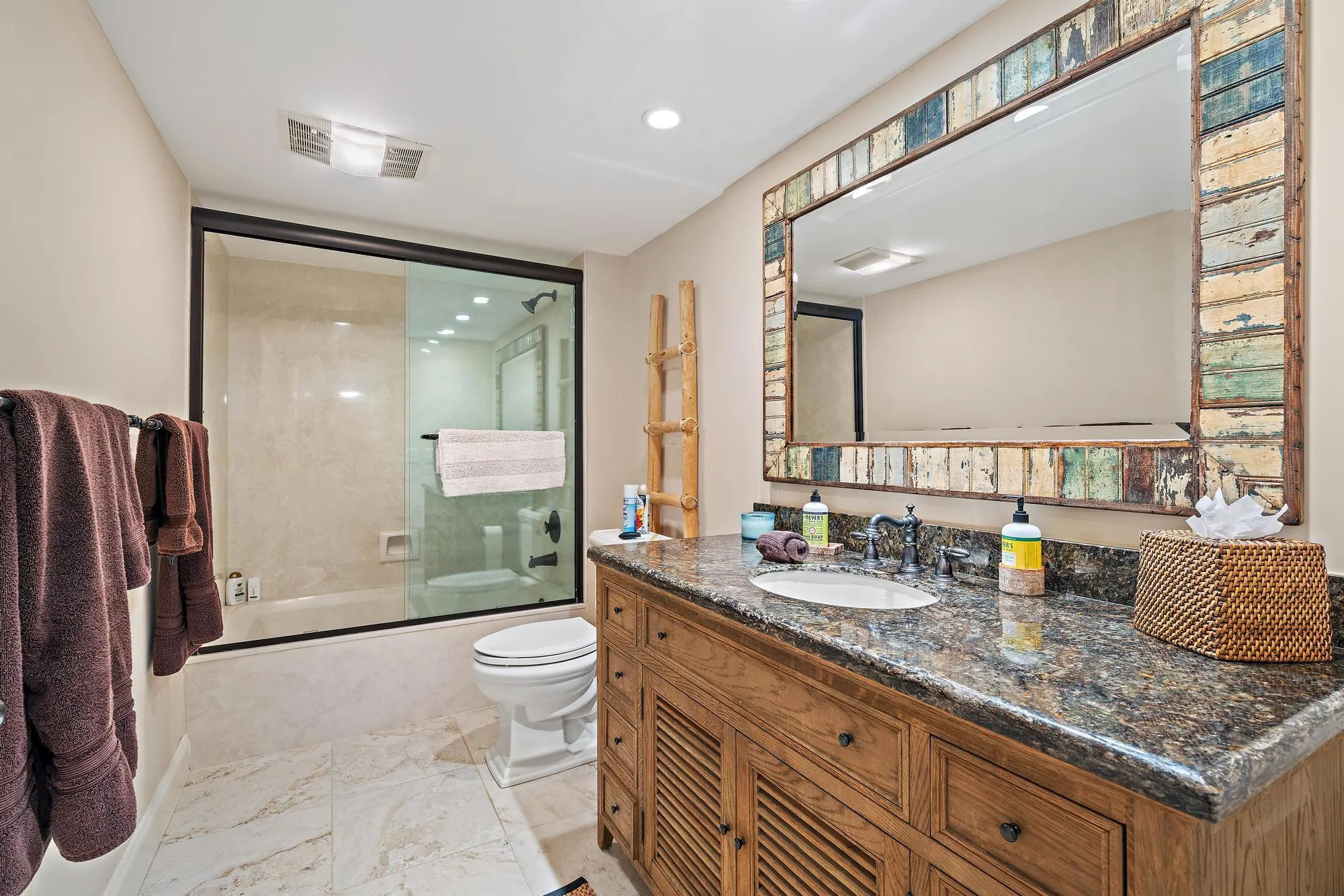 3881 Back Bay Drive, #220