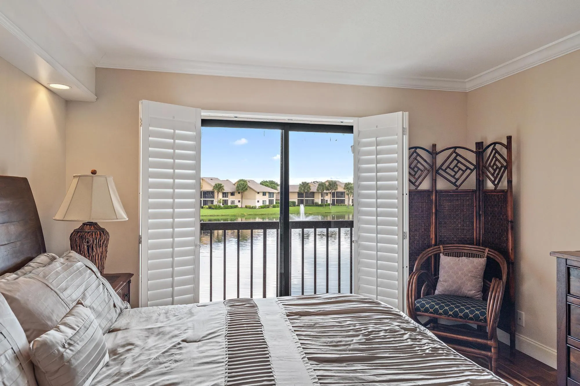 3881 Back Bay Drive, #220