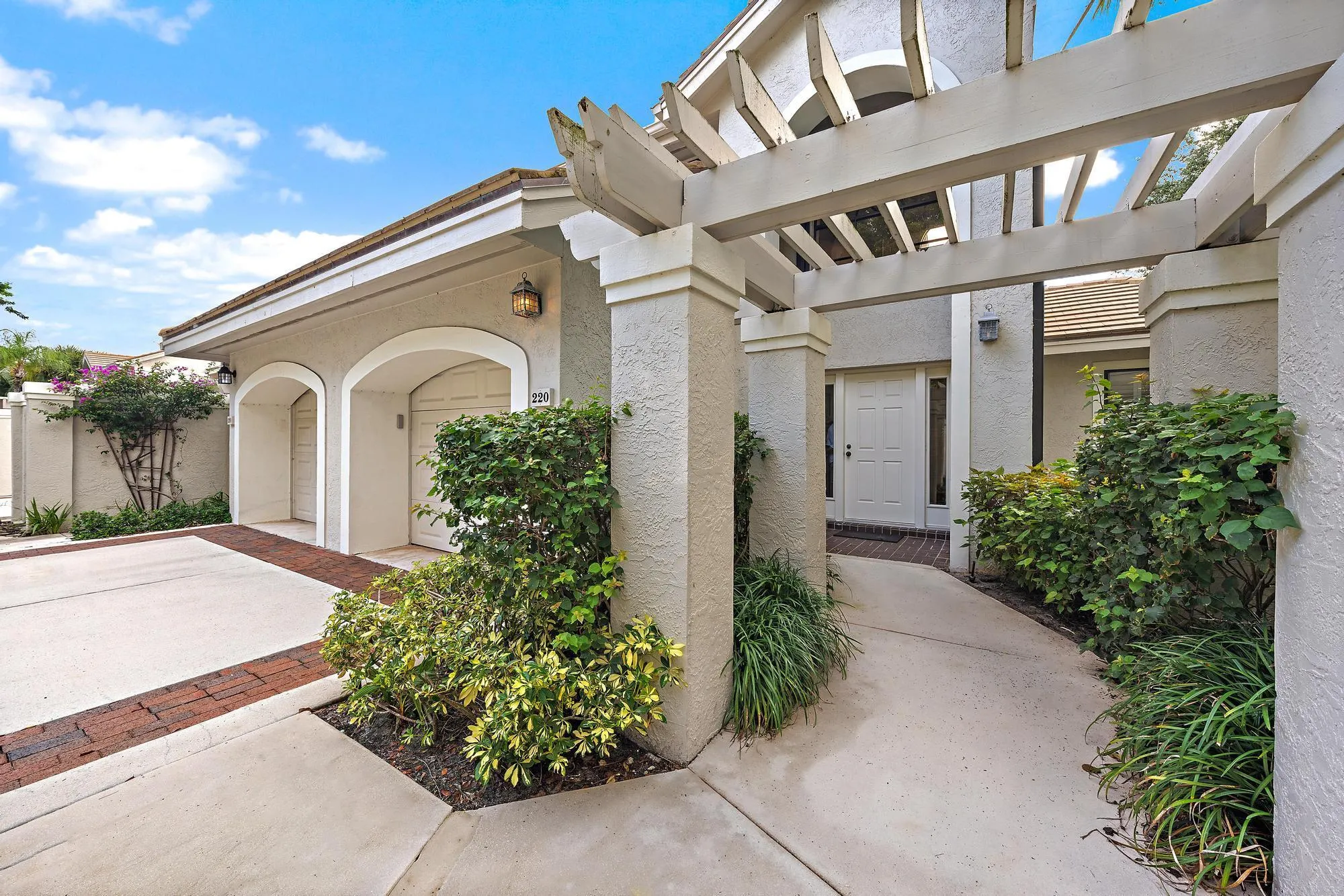 3881 Back Bay Drive, #220