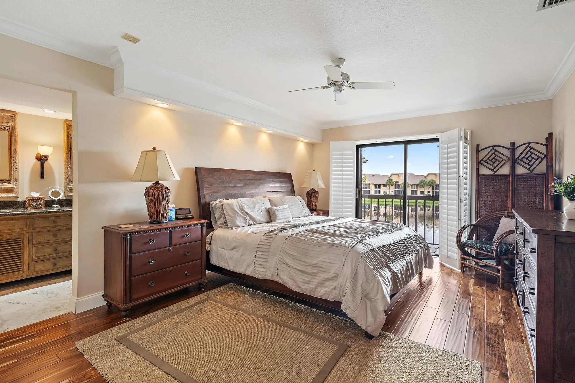 3881 Back Bay Drive, #220