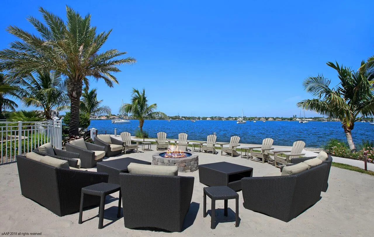 1 Water Club Way, #704