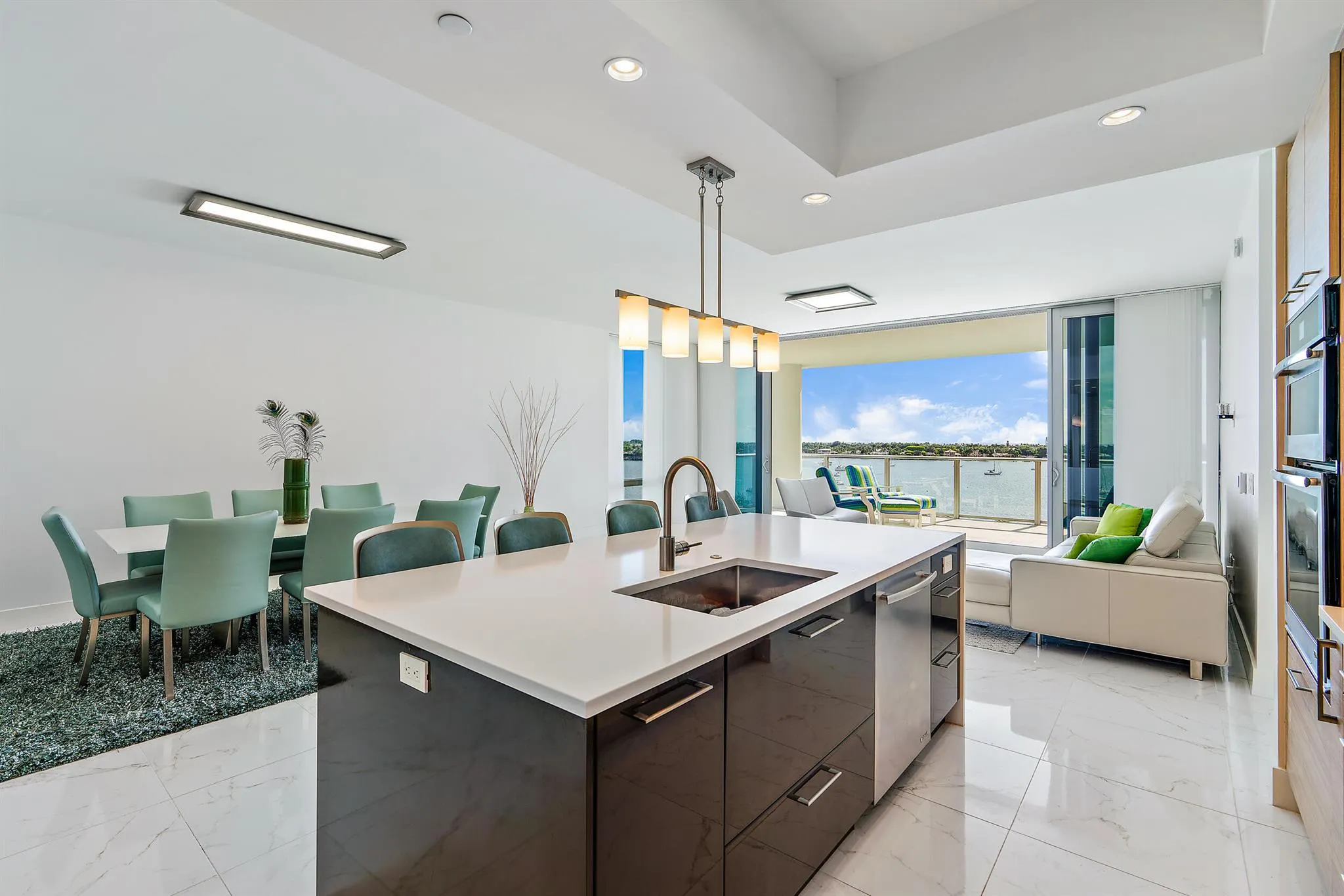 1 Water Club Way, #704