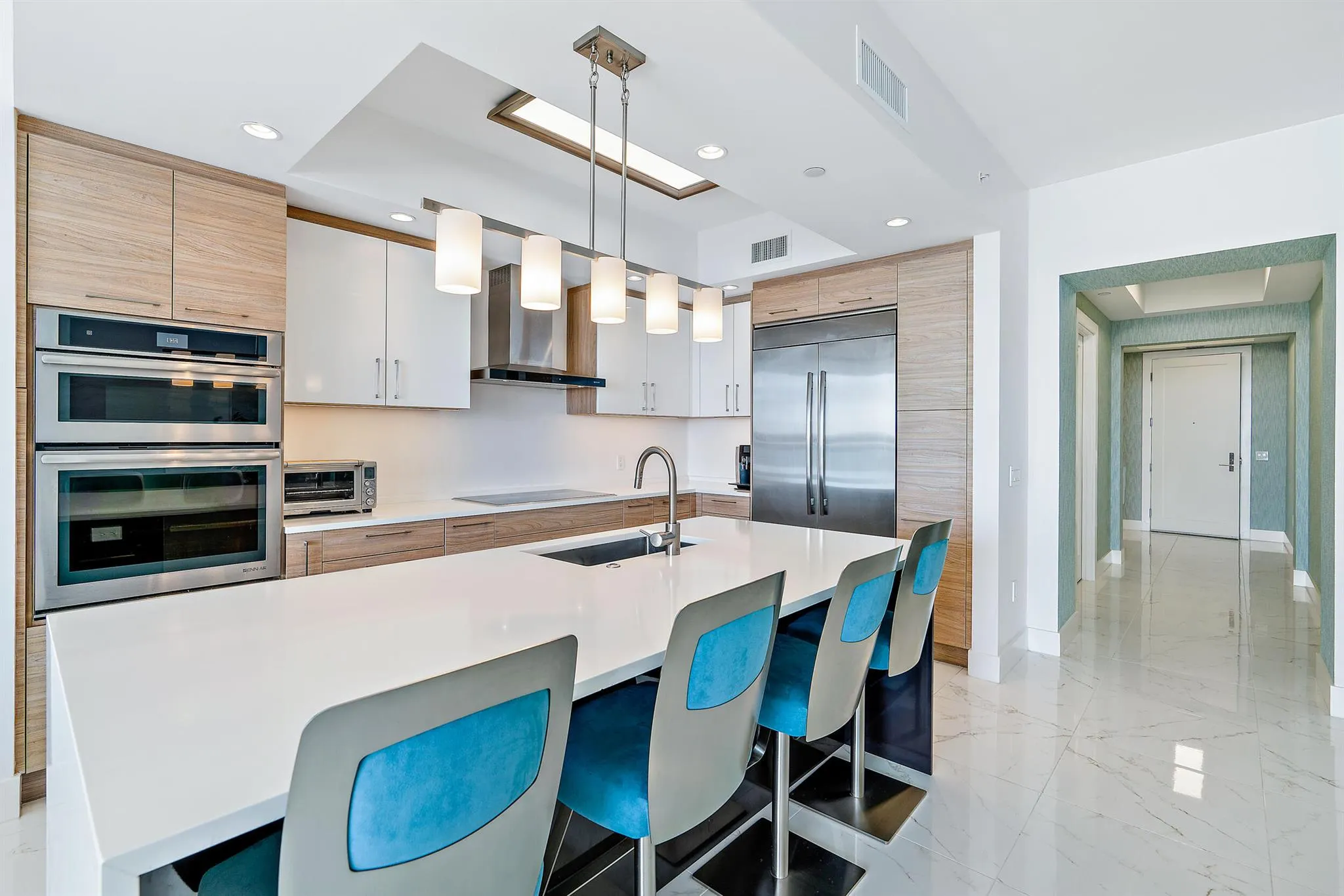 1 Water Club Way, #704