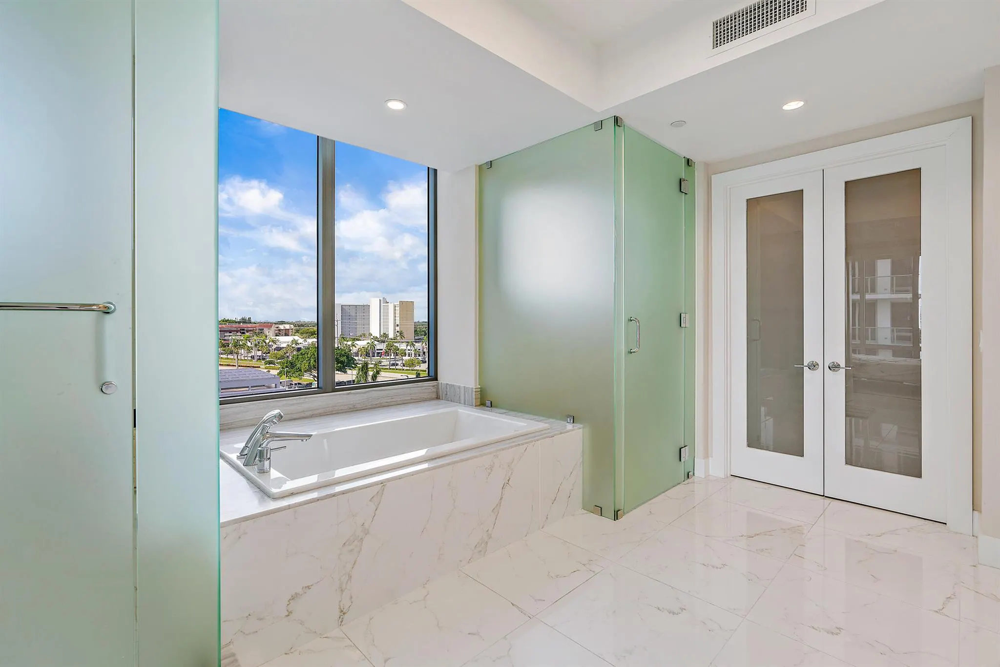 1 Water Club Way, #704