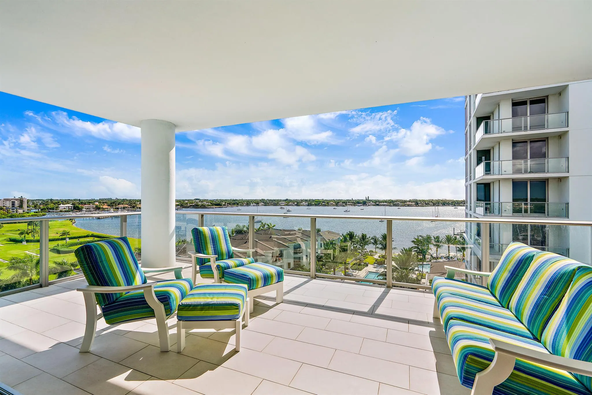1 Water Club Way, #704