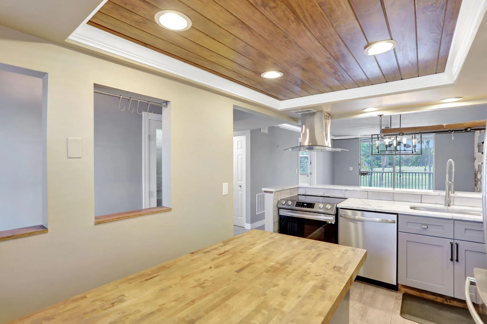7800 NW 18th Street, #201
